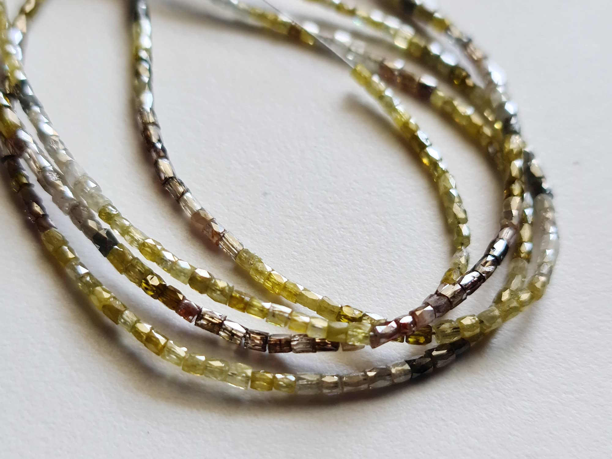 1,5-3 mm Żółte, szare, brązowe, białe koraliki z szorstkiego diamentu, błyszczące fasetowane diamentowe koraliki do biżuterii (opcja od 7,5 cala do 15 cali) - APKJ15, około 1,5-3 MM, 15 cali