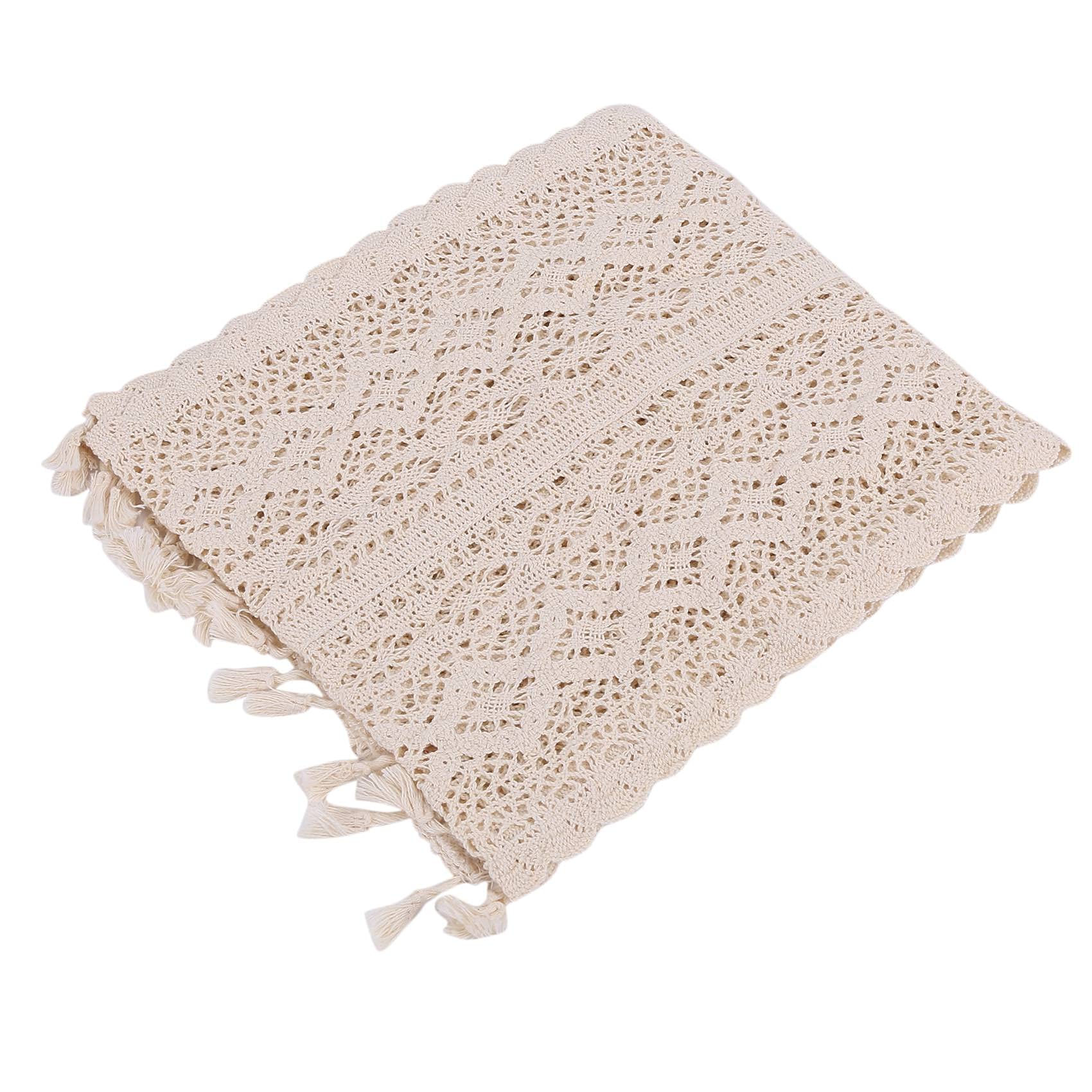 CTRLZS Elegant Cream Crochet Lace Macrame Table Runner with Tassels for Rustic Wedding Decoration and Farmhouse Table Decor