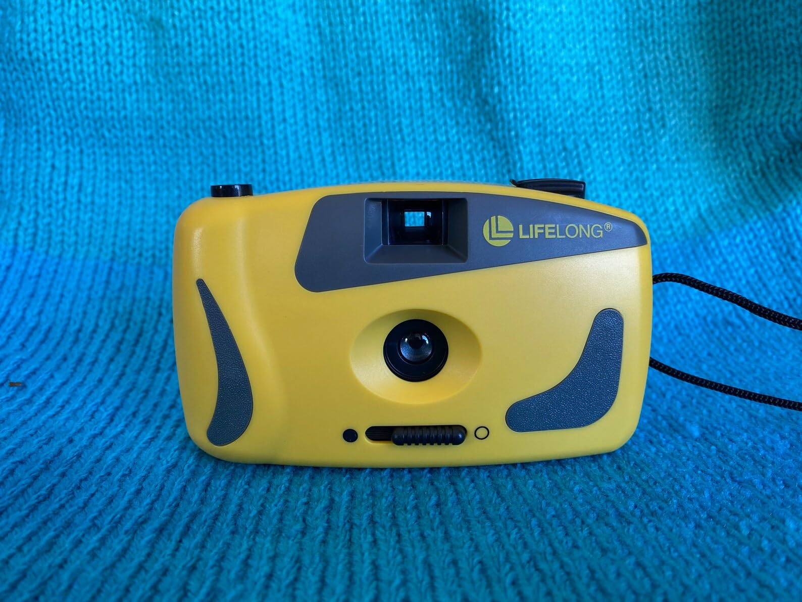 Lifelong SC-917 Camera (1990's Vintage) 35mm Manual Yellow Plastic