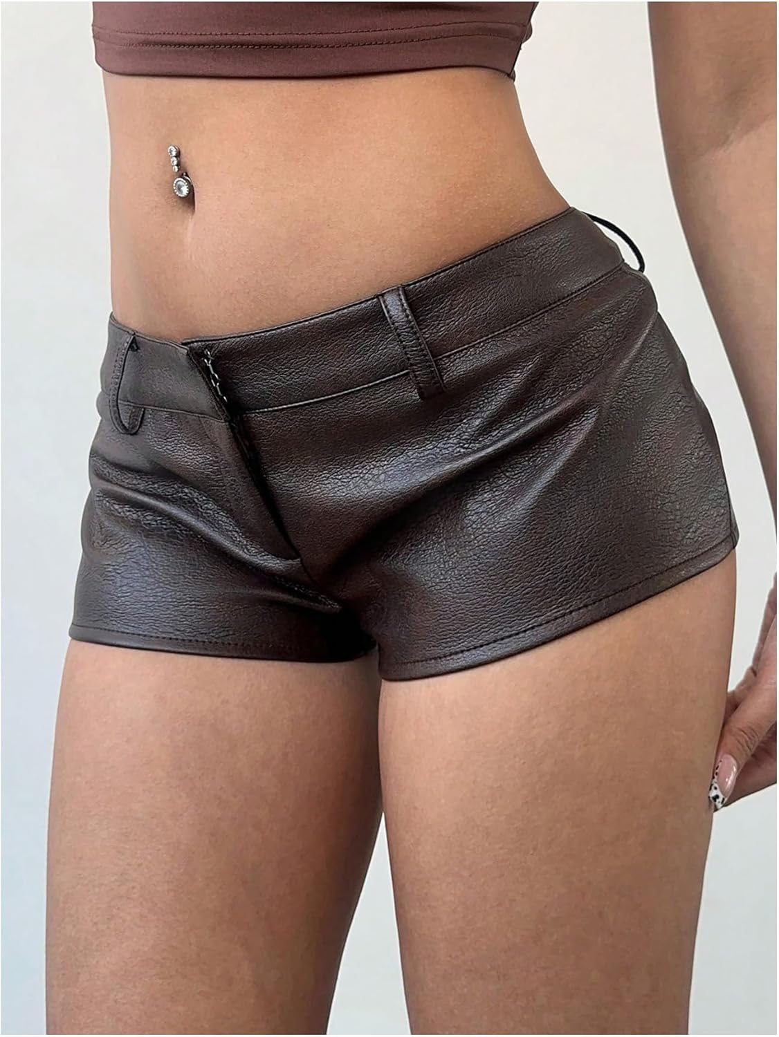 Floerns Women's Y2k PU Leather Mini Shorts Low Rise Skinny Night Out Short Pants - Image 2