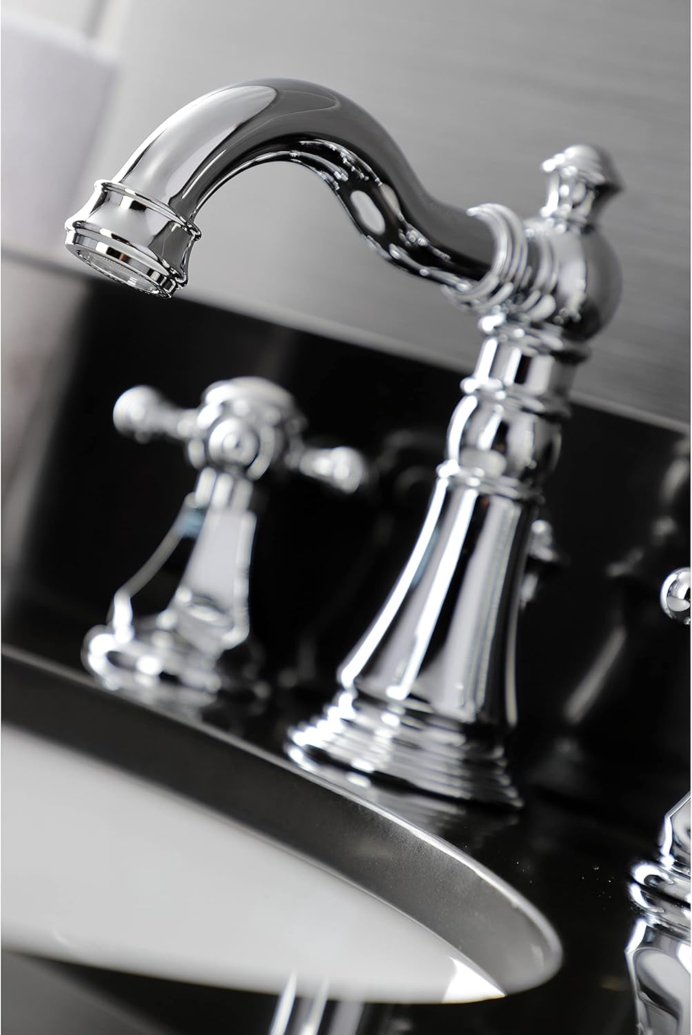 Kingston Brass FSC1971BX Metropolitan Widespread Bathroom Faucet, Polished Chrome 11 x 5.19 x 6