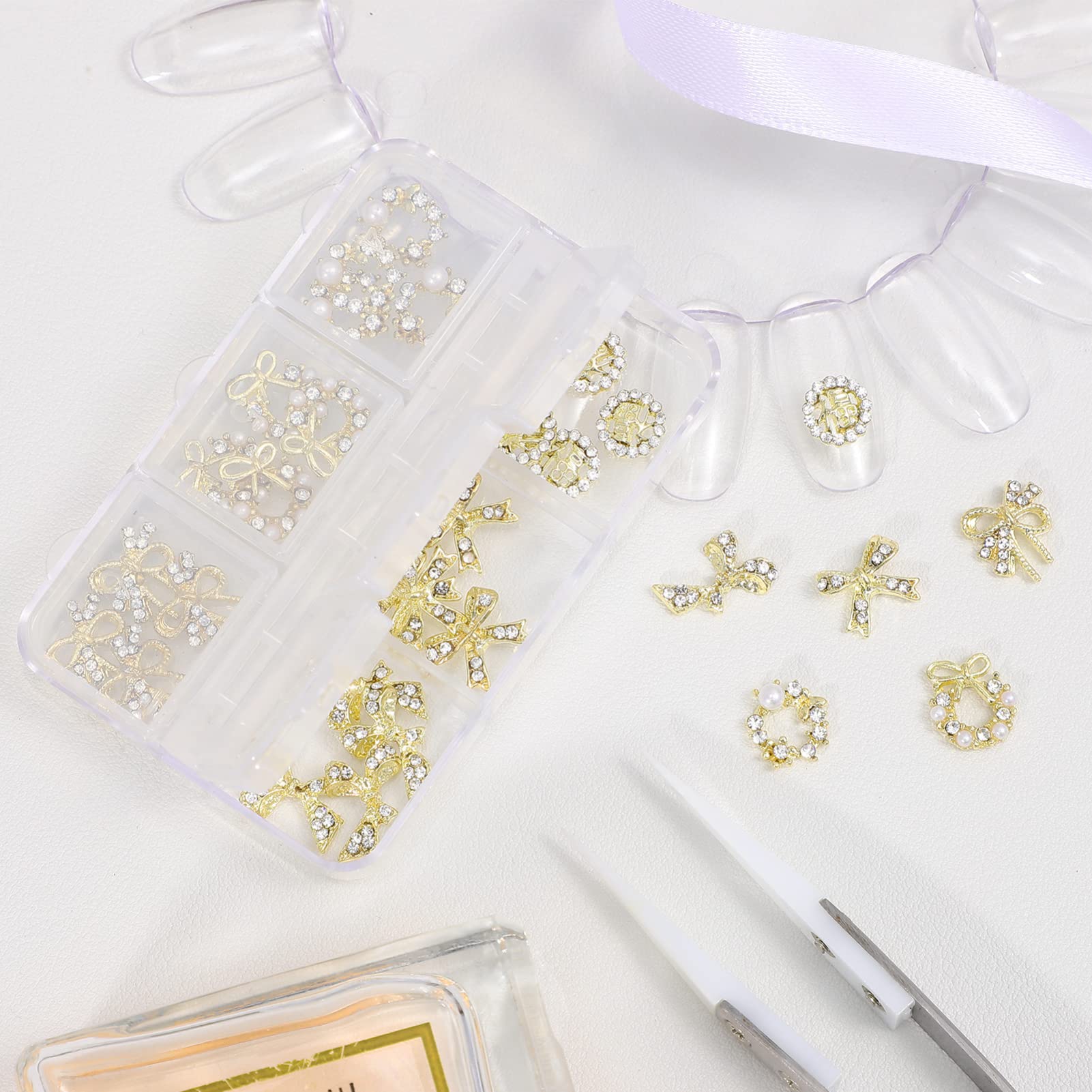 FOMIYES 4 Set Di Decorazioni Per Unghie Uniche Set Di Ciondoli Per Unghie Per Manicure Ciondoli Lucidi 30 Pezzi * 4