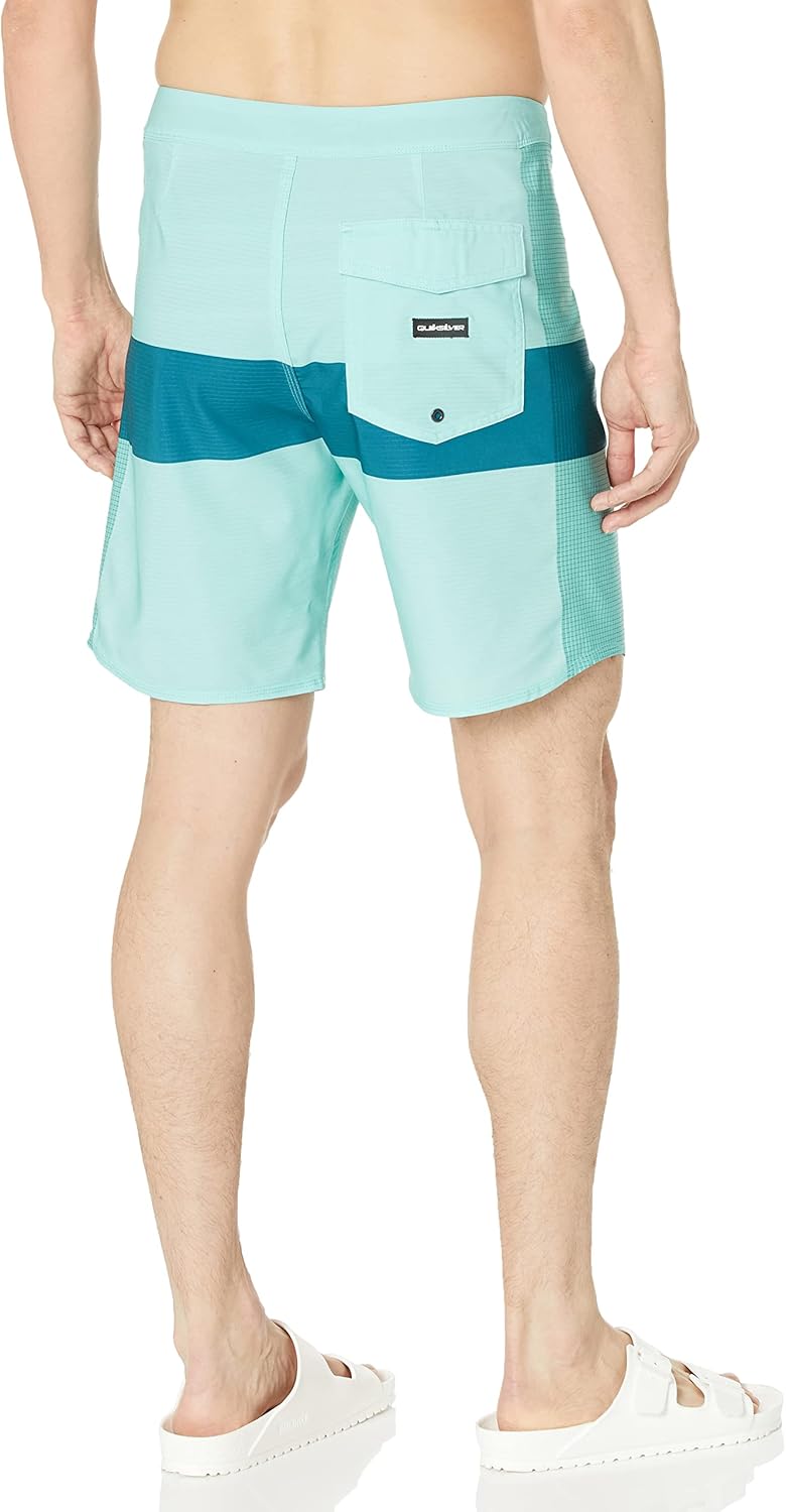 Quiksilver Men's Standard Highlite Arch 19 Boardshort Swim Trunk