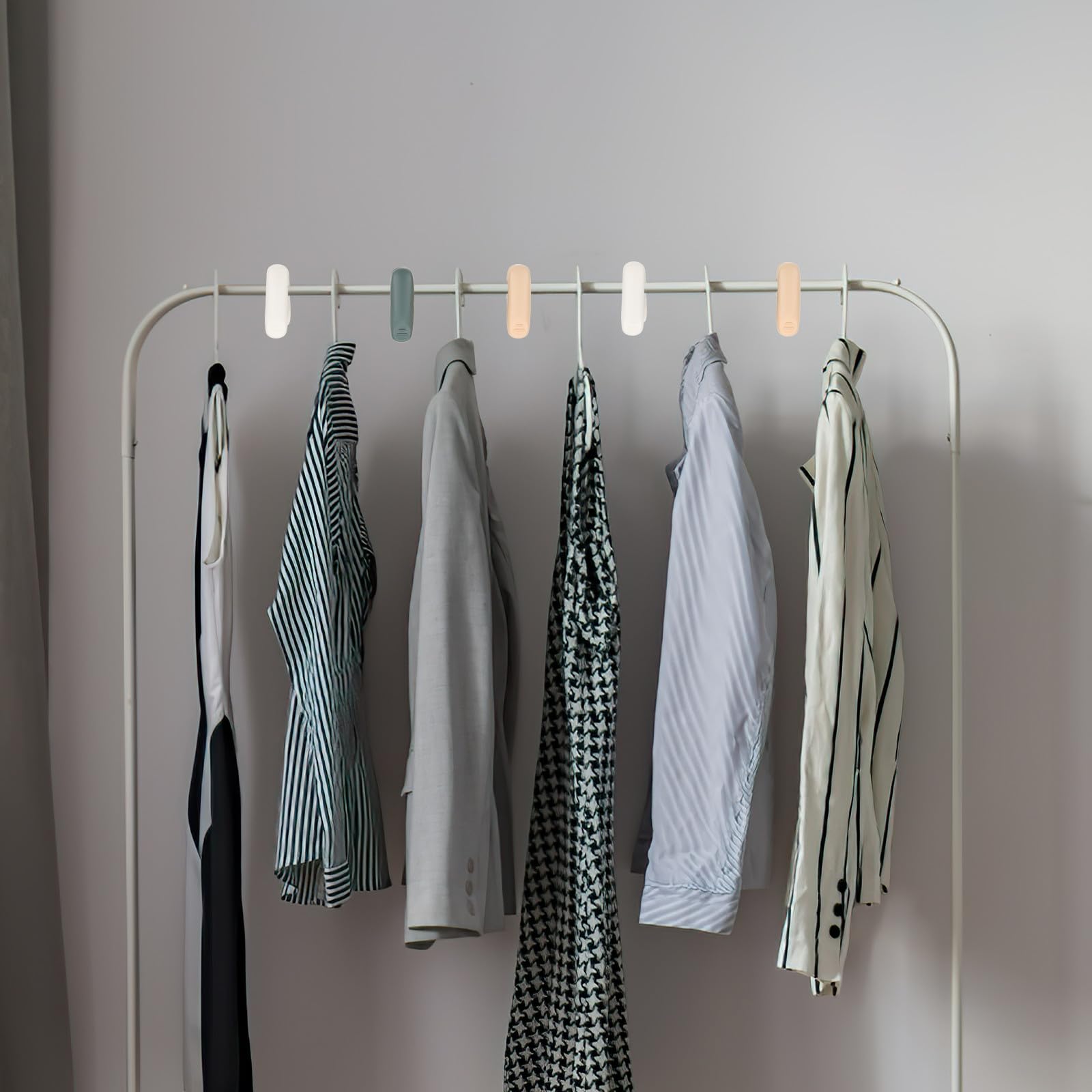 Cabilock 45pezzi Mollette Da Bucato Multifunzione Da Plastica Resistente Per Asciugatura Abbigliamento Clip Antivento Per Uso Quotidiano e Pratico