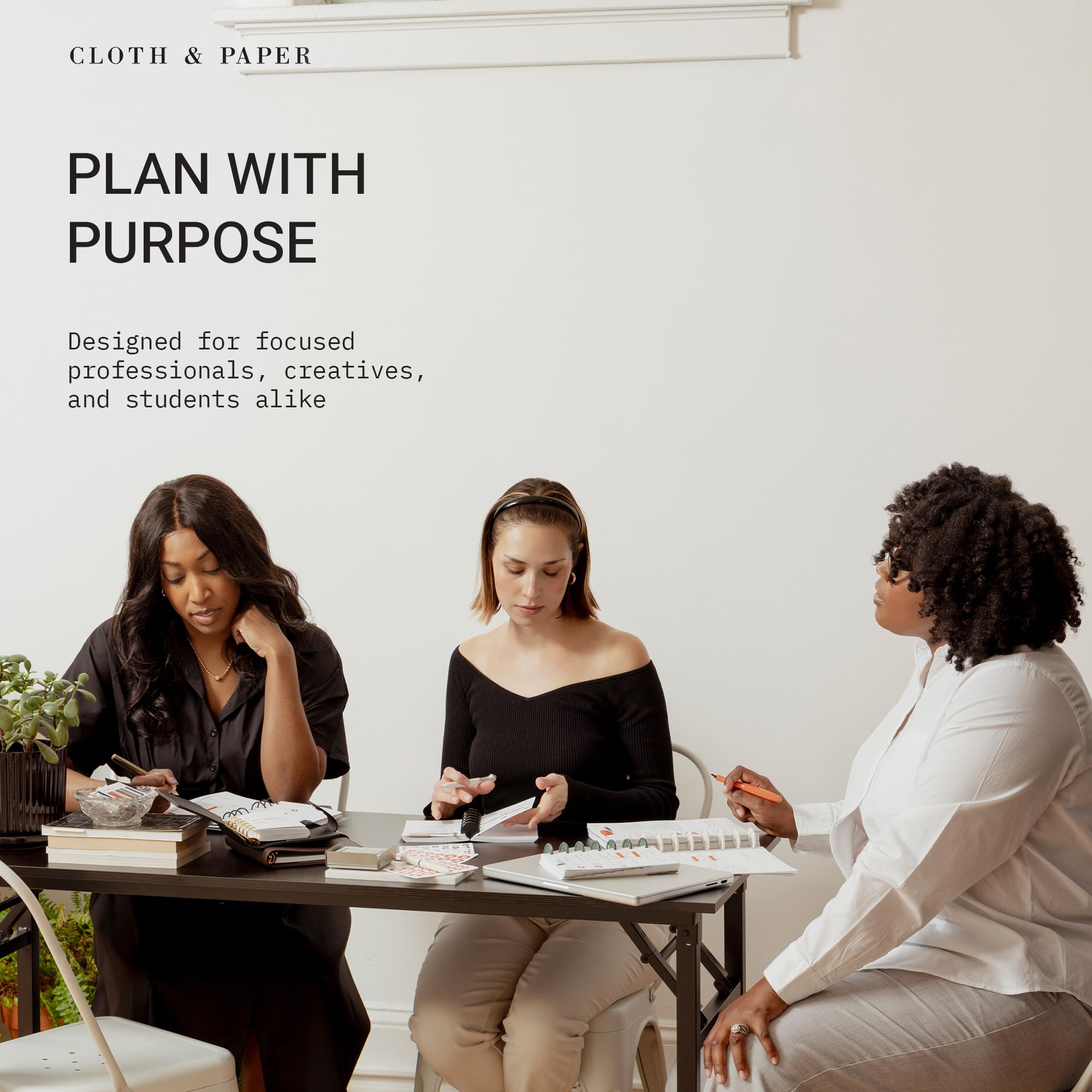 Cloth & Paper Inserti per agenda giornaliera 2027, inizio lunedì, ricarica per planner personale, layout con due giorni per pagina, copertine mensili, pagine per appunti, vacanze e ricorrenze, anno a