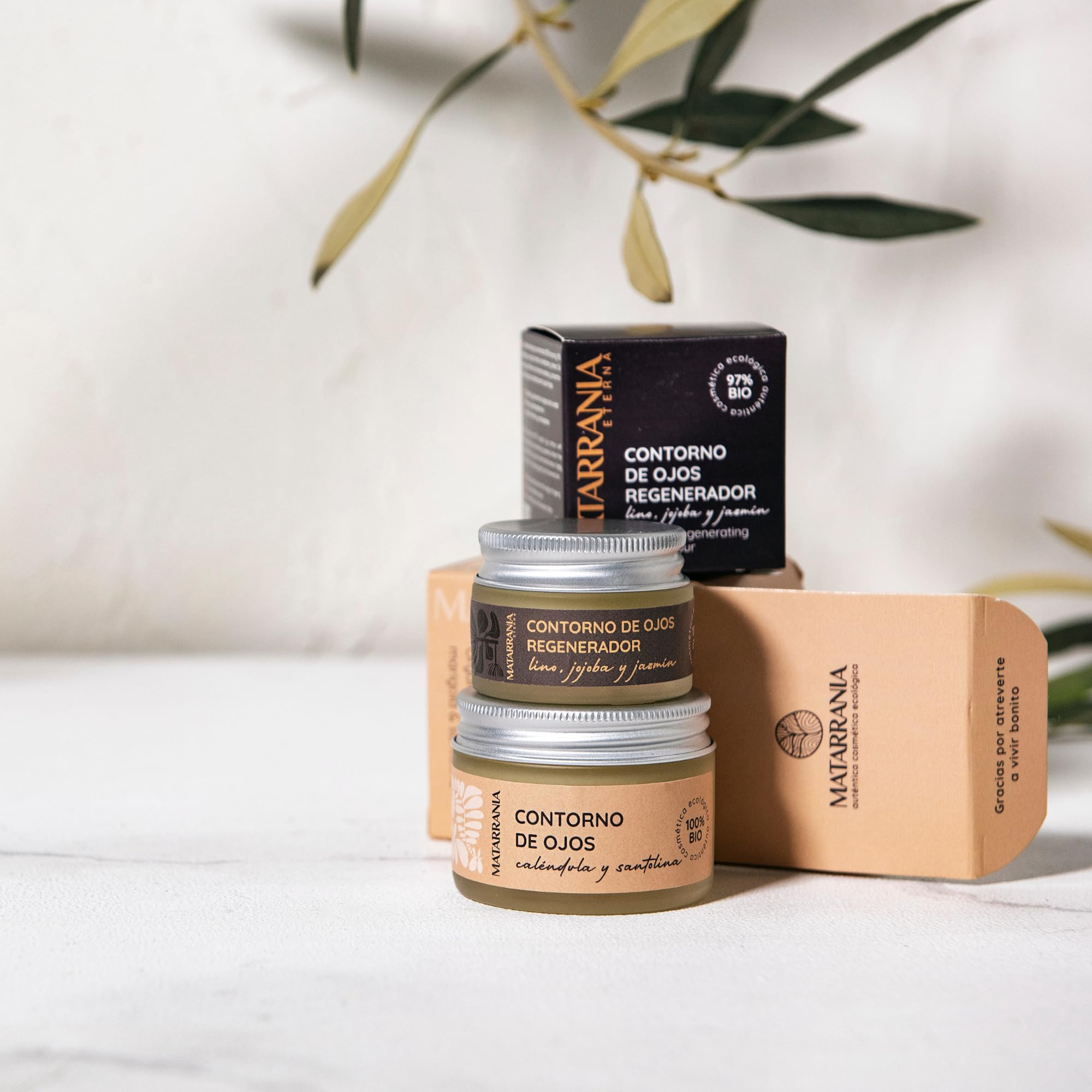 MATARRANIA Contorno Occhi Rigenerante Intensivo 100% Naturale e BIO, Contorno Occhi Tenditore e Antiossidante, Anti-età Pelle Matura, Riduce Rughe e Rivitalizza, Lino, Jojoba e Gelsomino, Senza Acqua