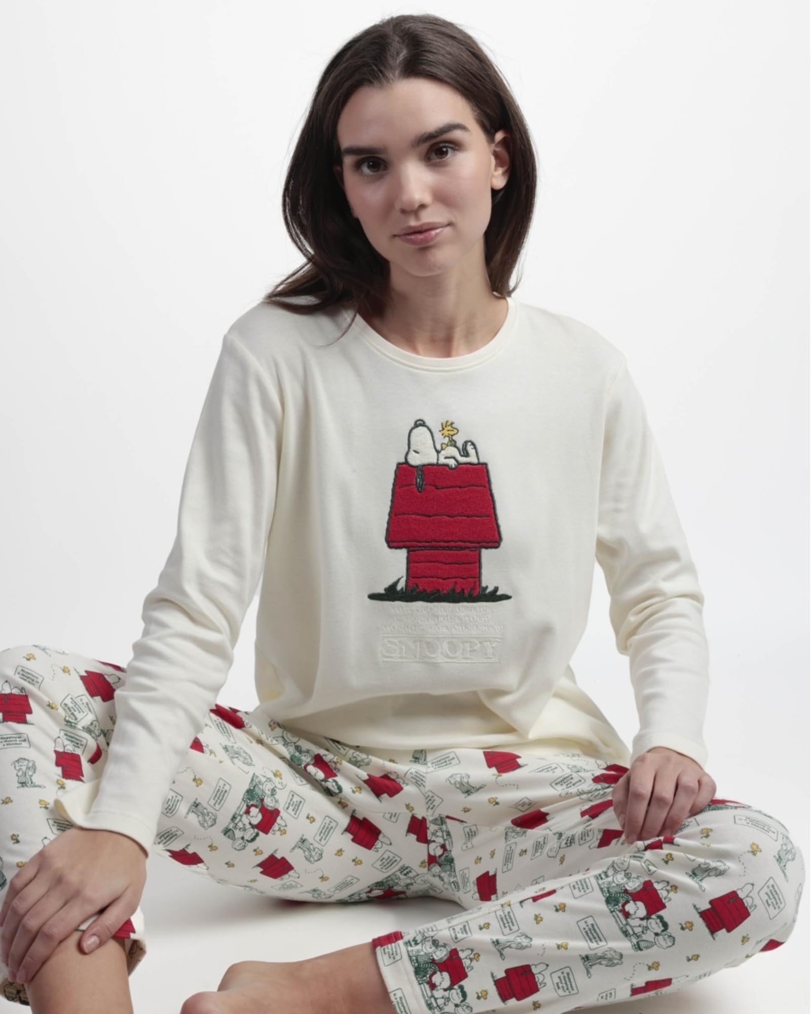 Peanuts Pigiama Donna Invernale in 100% Caldo Cotone Art. 63241 – Maglia Manica Lunga con Ricamo in Spugna + Pantalone Fantasia