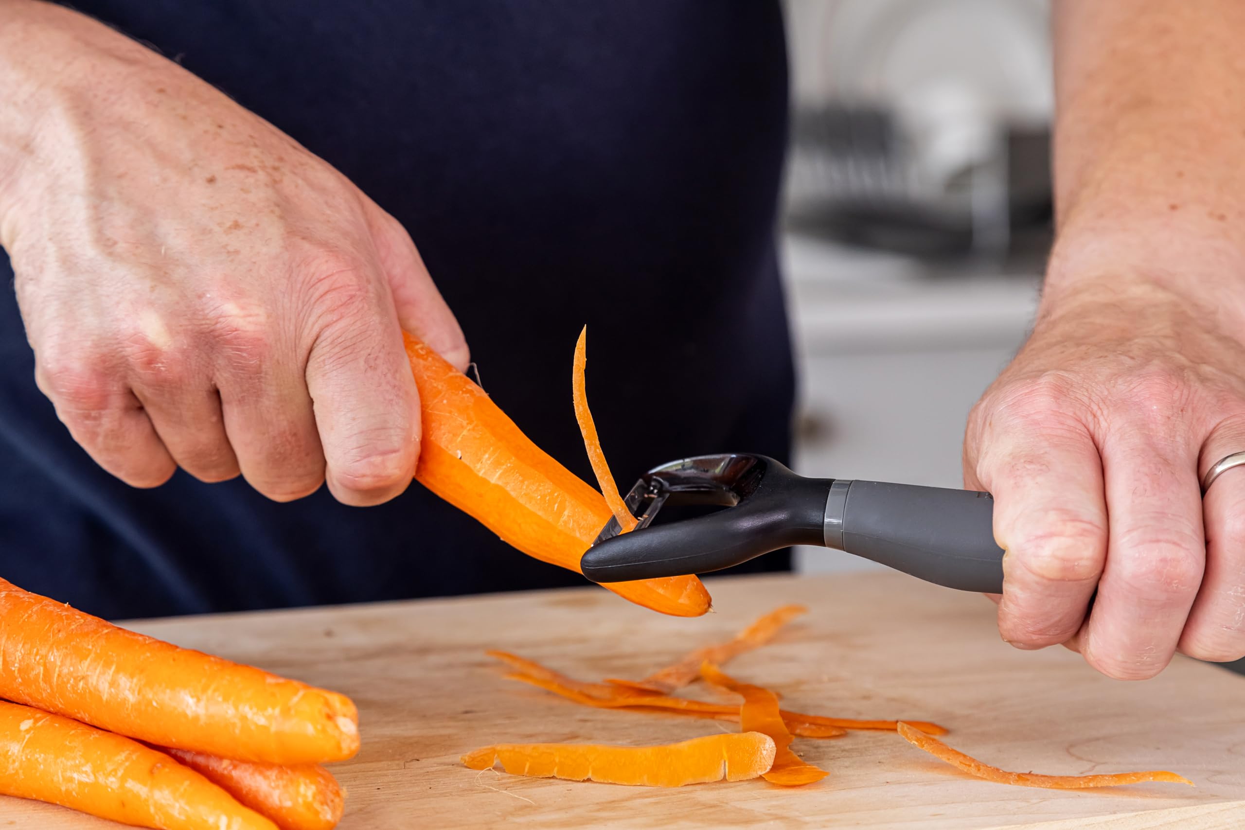 KitchenAid Obieraczka z miękkim uchwytem Y- grafitowy