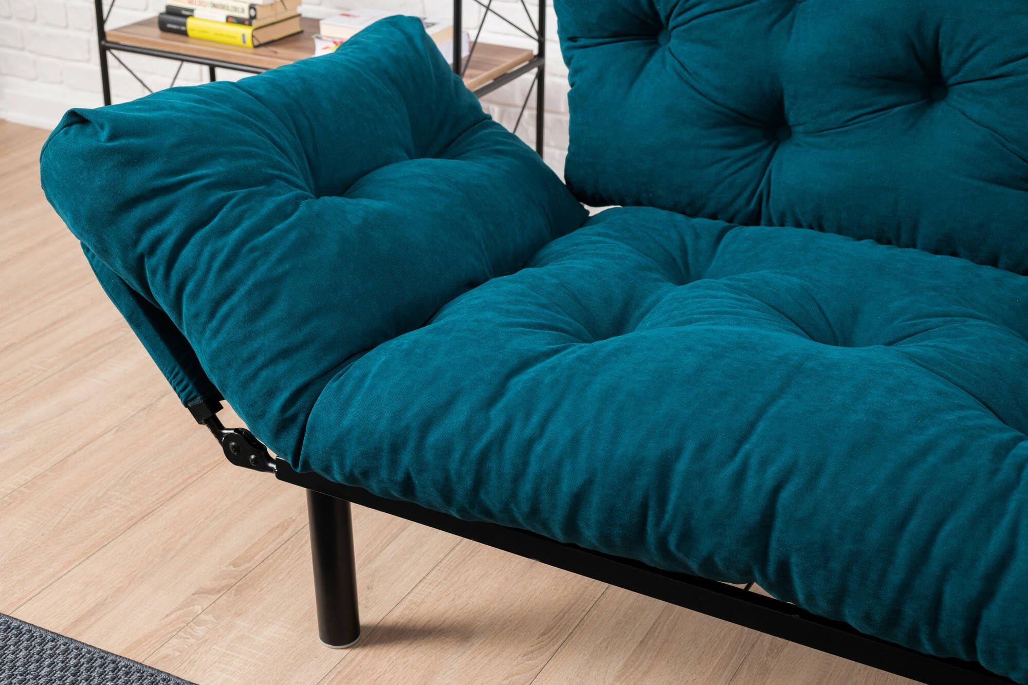 Dmora - Divano Letto 2 posti Zeeusis, Sofà trasformabile, Divanetto per Ospiti, Poltrona Letto, 155x70 h85 cm, Azzurro