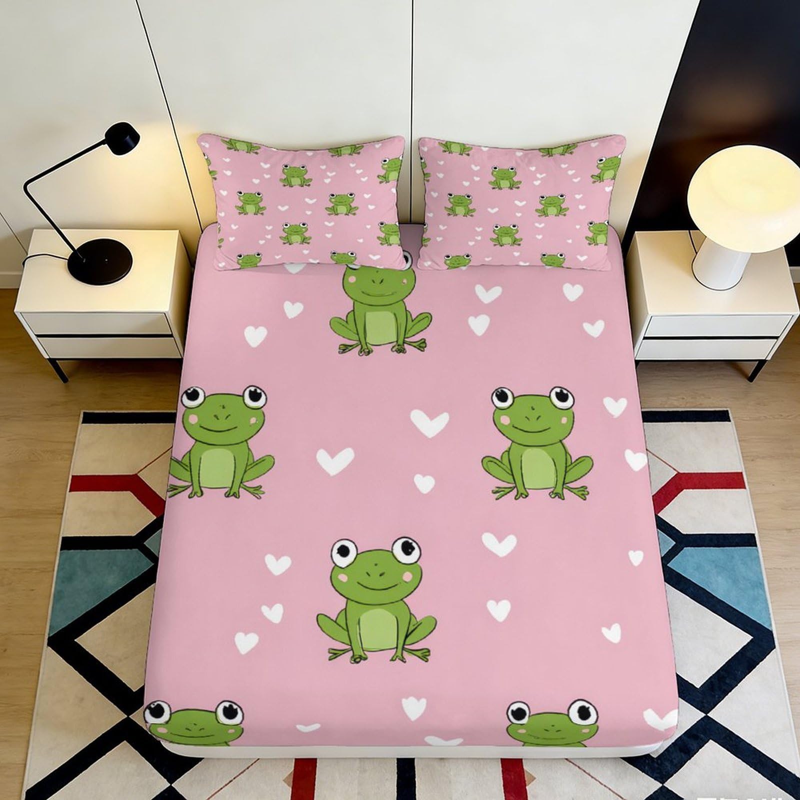 3D Printed Cute Frog Pink Fitted Sheet Microfiber Soft Breathable Cartoon Heart Bed Cover for Bedroom Dorm Mattress Protection Decor 180x200x25cm