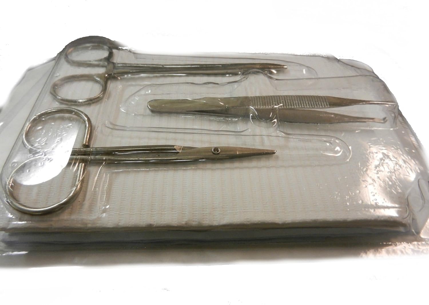 Busse 751 - Minor Laceration Tray w/Instruments, 20tr/cs : Industrial & Scientific