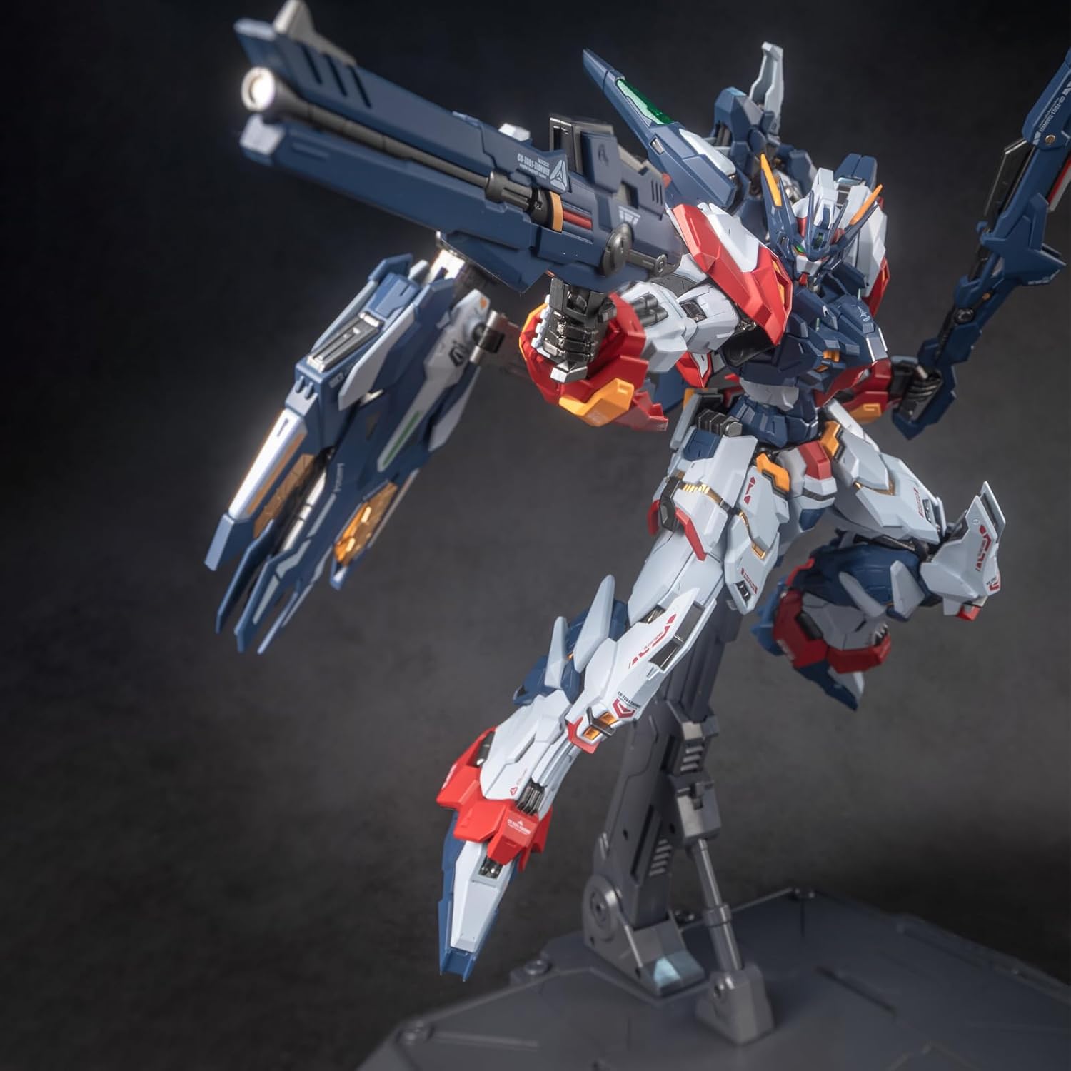 Pipigirl Mecha Assembly Free Mech Action Figure, Tian Wei, Alloy Joints, 8.66 inch 1:100 Collectible Mecha Kits