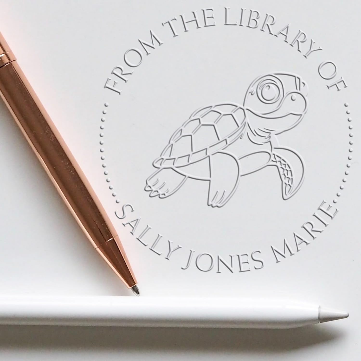 Personalized Book Name Embossed Stamp, Custom Made Reader Paper Embosser, 1-5/8 Size - Ideal for Kindergarten Teachers - Desk Friendly Turtle Design Library Embossing Seal - Custom Desk Embosser