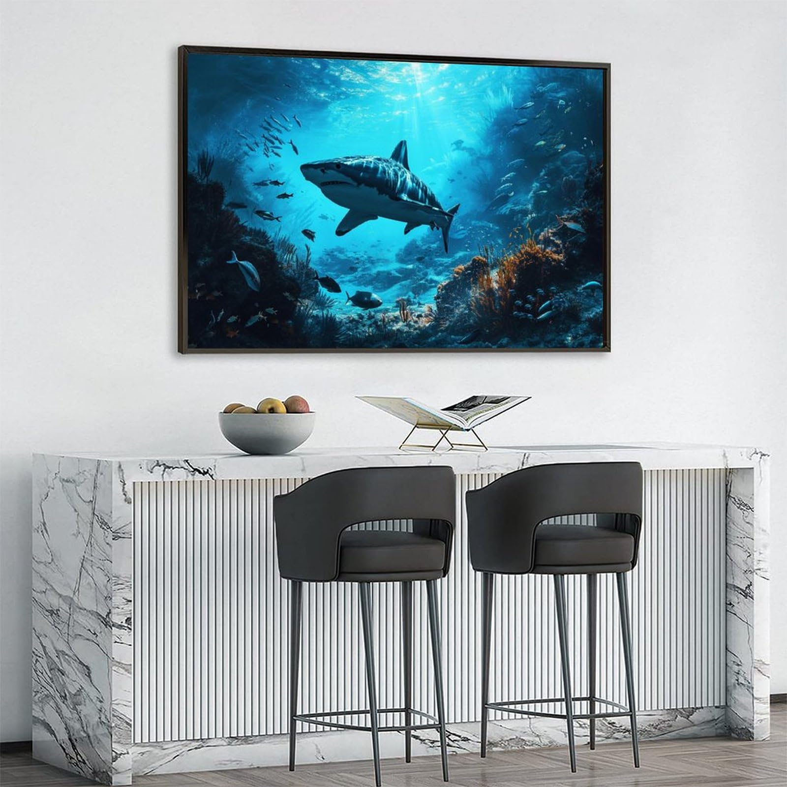 Amazon.co.jp: 絵画 海の底の魚とサメの群れインテリア 絵画 超リアル