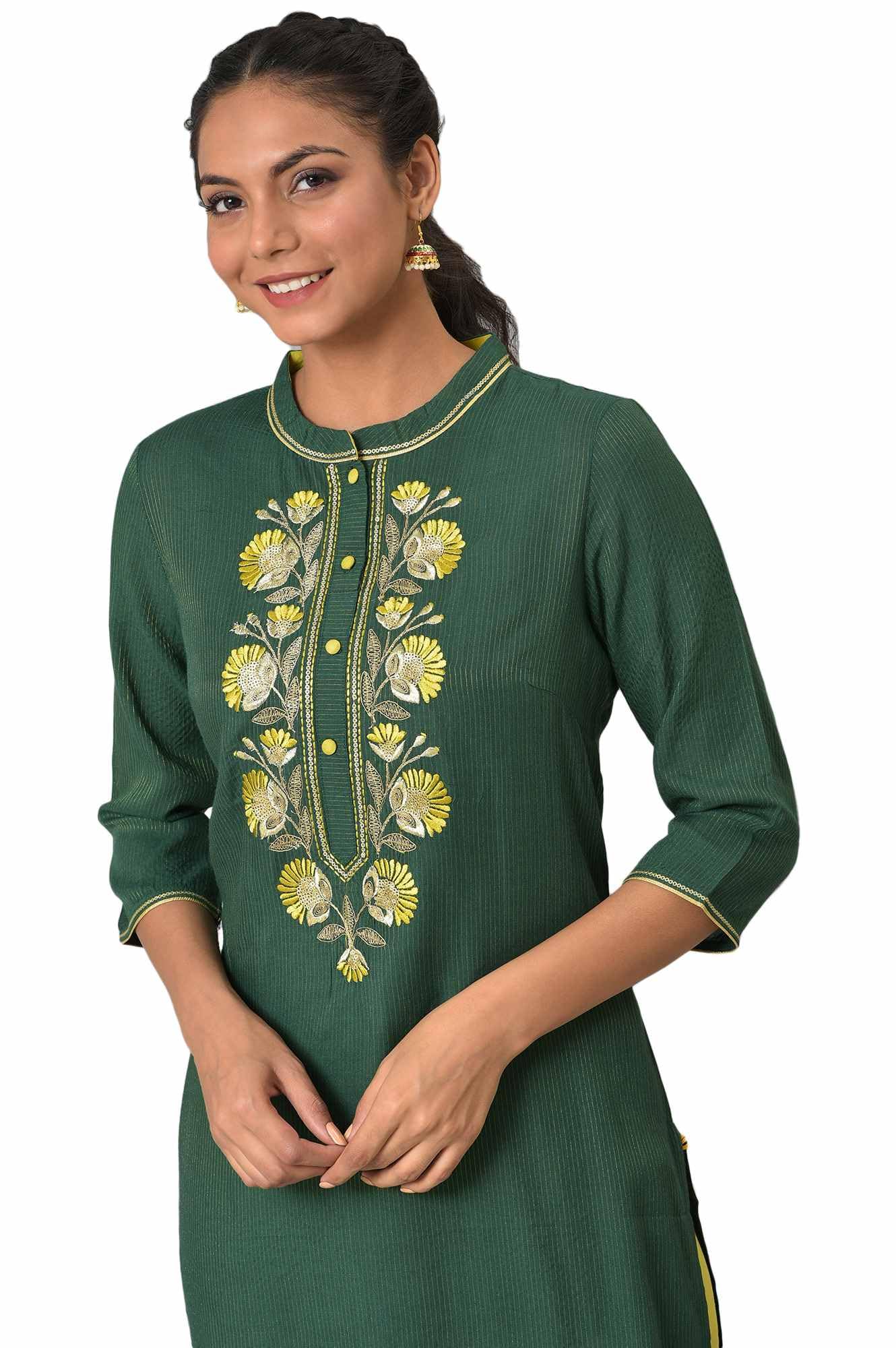 Aurelia Set Kurta da donna in viscosa a righe con pantaloni