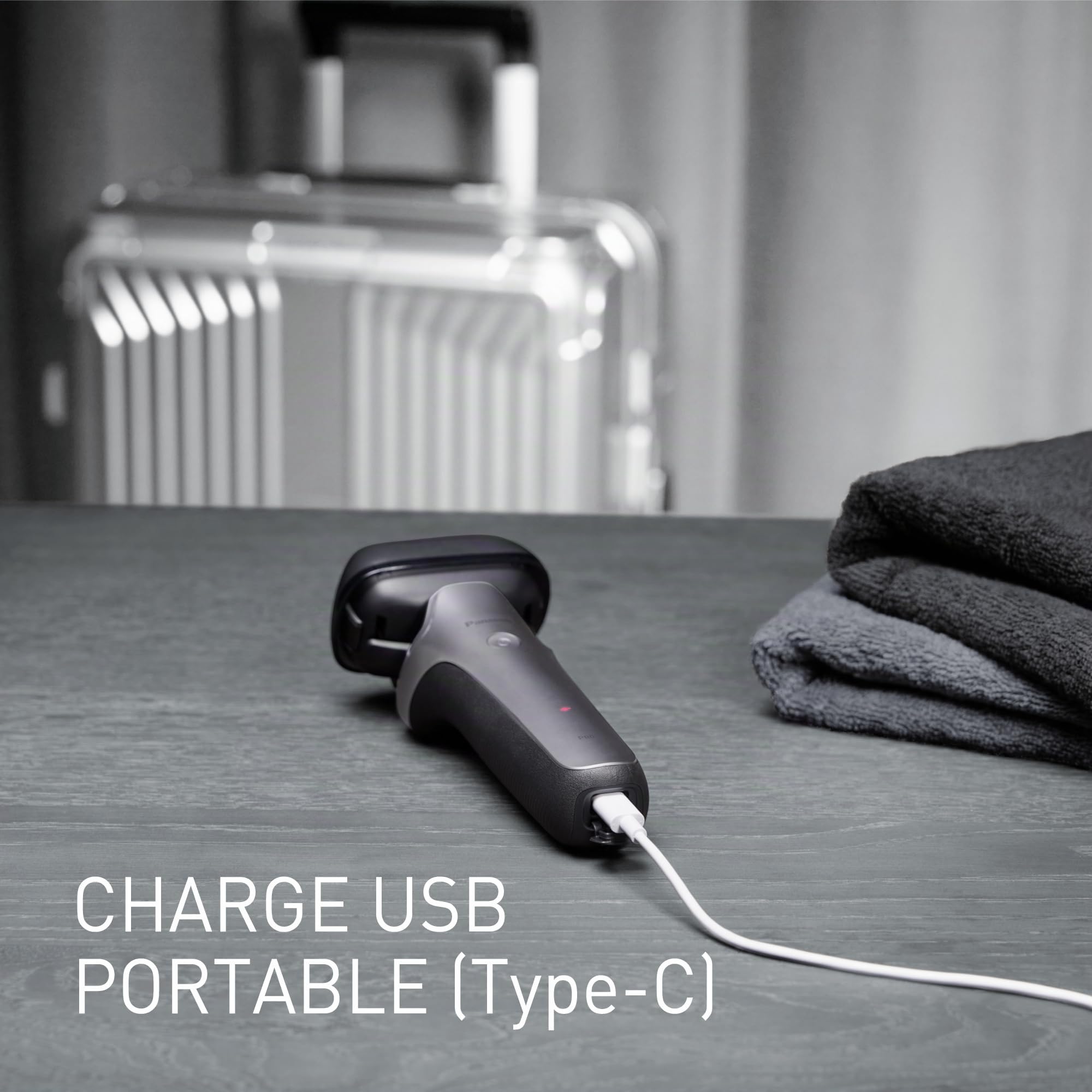 Panasonic ES-L550 Series 900 Rasoir Électrique 5 Lames pour Homme, Charge USB-C, Capteur de Barbe Intelligent+, Tête Flexible 20D, Rasage Humide & Sec, Tondeuse, Étui de Voyage