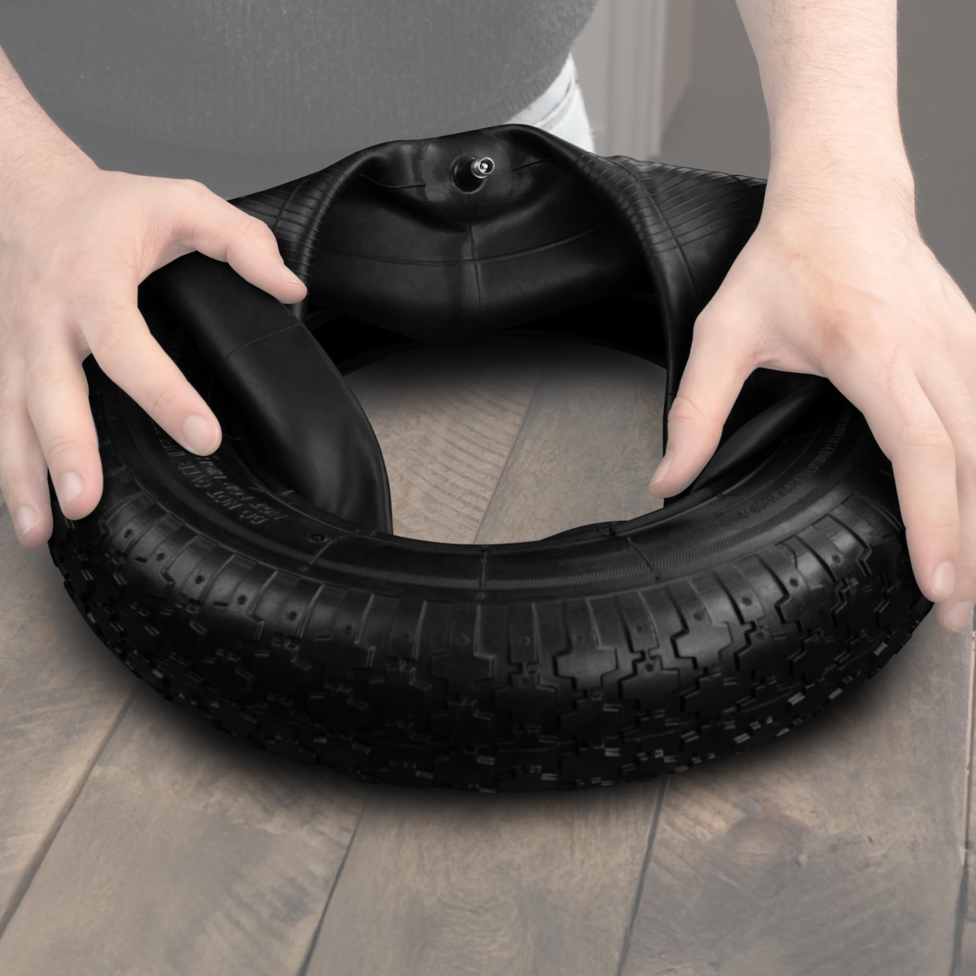 MOOVMOOV Pneu Brouette 3.50-8 avec Chambre à air Valve Droite TR13 - Pneu de Brouette 4PLY Renforcé - Installation Simple et Rapide - Compatible Pour Roue 3.50-8 - Not for Highway Use