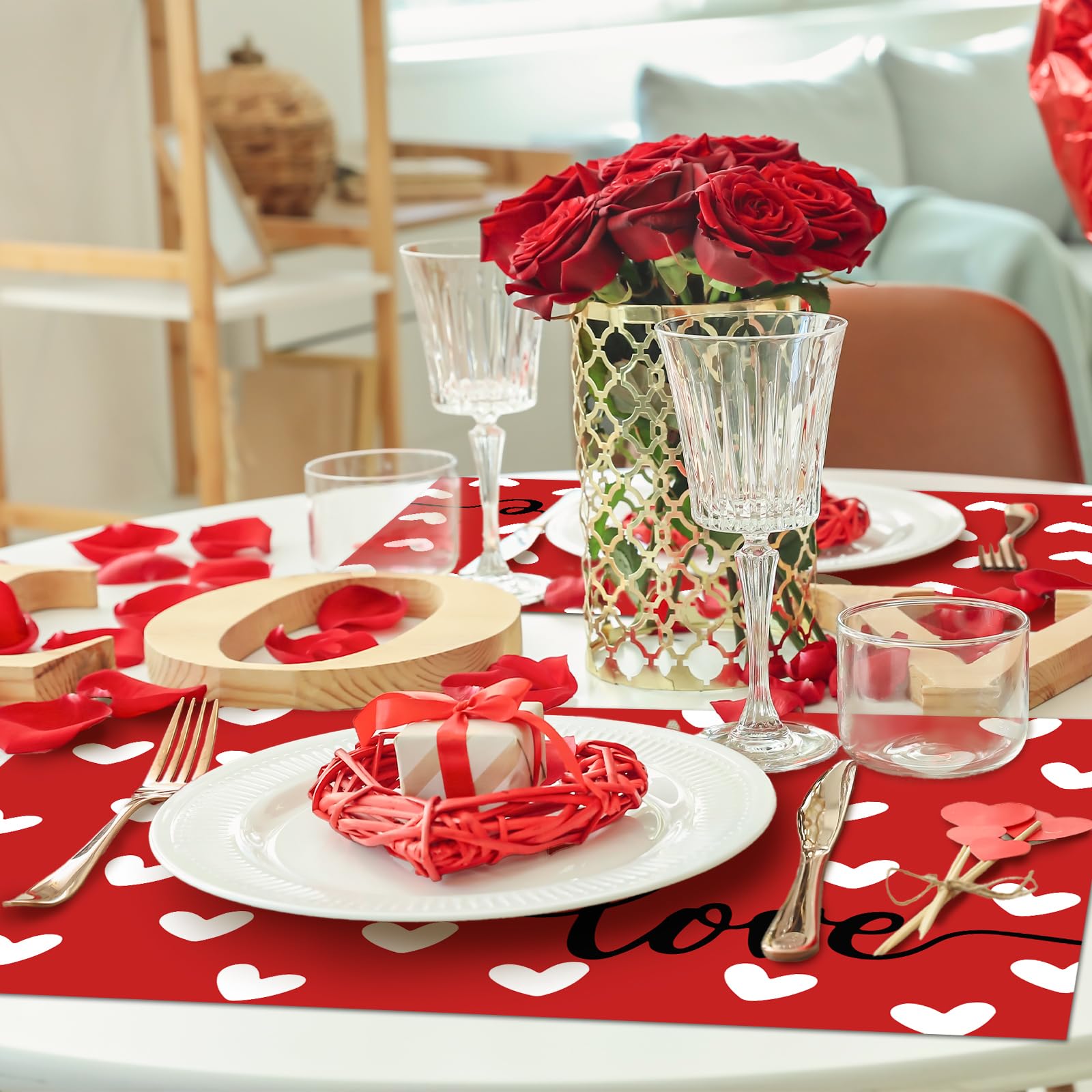 JarThenaAMCS 50 hojas de manteles individuales de papel para el día de San Valentín, diseño de corazón, color rojo y blanco, desechables, para mesa de fiesta, cena, 11 x 17 pulgadas