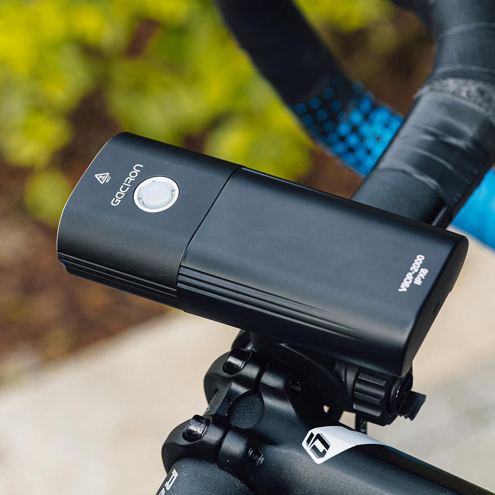Gaciron V9DP luz Bicicleta Delantera,con función de Control Remoto con Cable,6 Modo de Brillo,luz Delantera Bicicleta Potente led con 6700mAh función de energía móvil,Luz Bicicleta de Aluminio