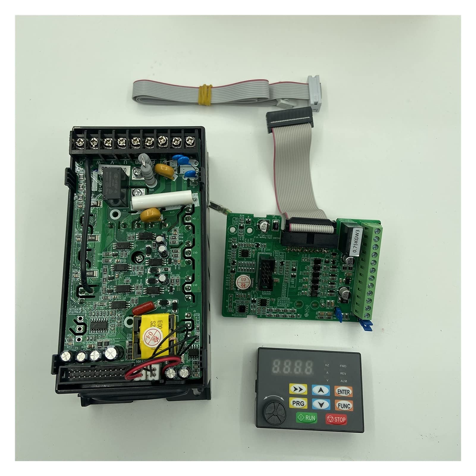 VFD. Inverter 1. 5kw / 2.2kw / 4kw / 5.5kw Convertitore di frequenza AT1 3P- Produzione Cnc. Controllo della velocità del motore del mandrino VFD. Convertitore Multi-protezione(Model 360,220V,2.2KW)