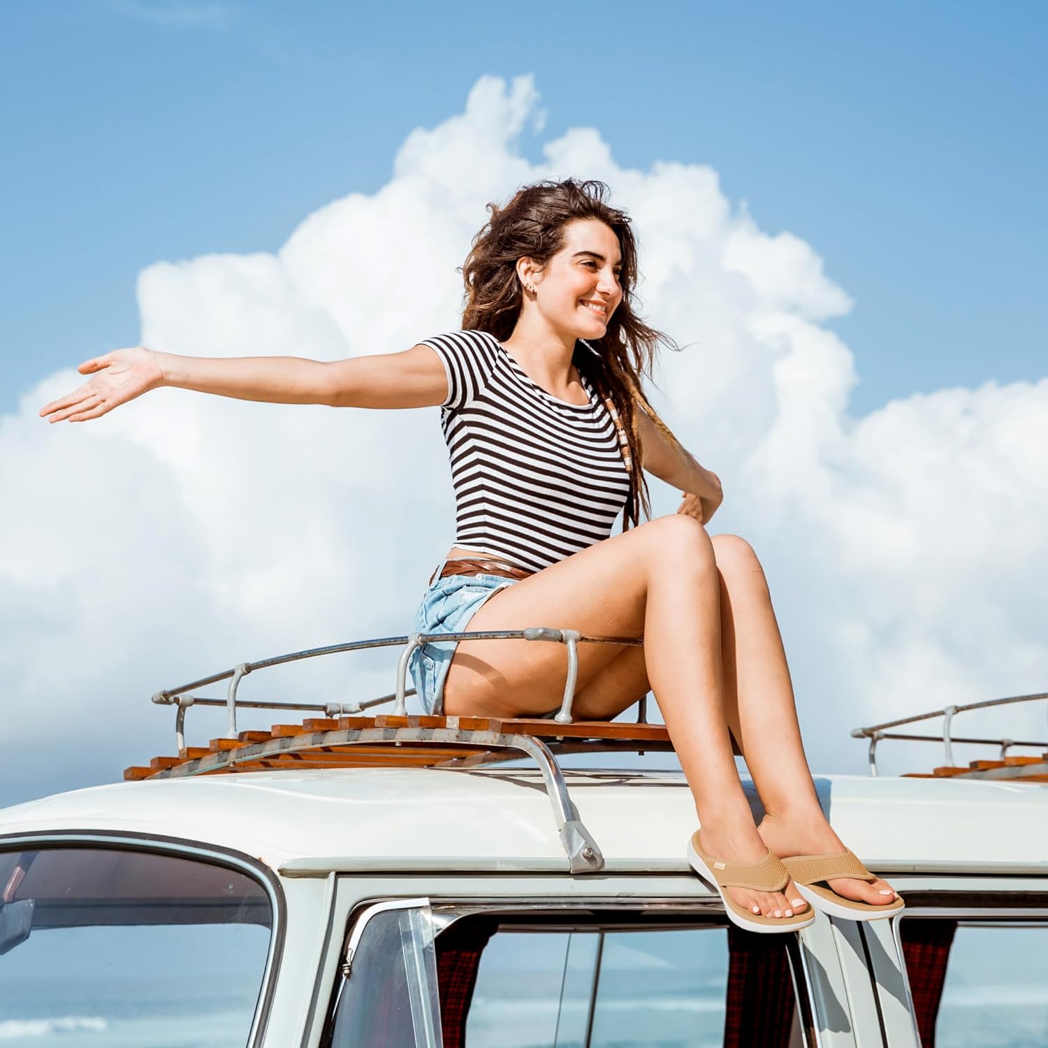 DREAM PAIRS Women's Arch Support Soft Cushion Flip Flops Thong Sandals - Image 2