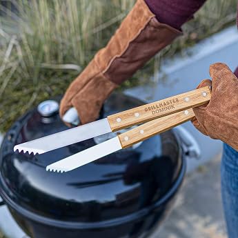 Grillzange personalisiert mit Name - Grillzange mit Gravur aus Edelstahl mit Holzgriff Grill Geschenke f r M nner