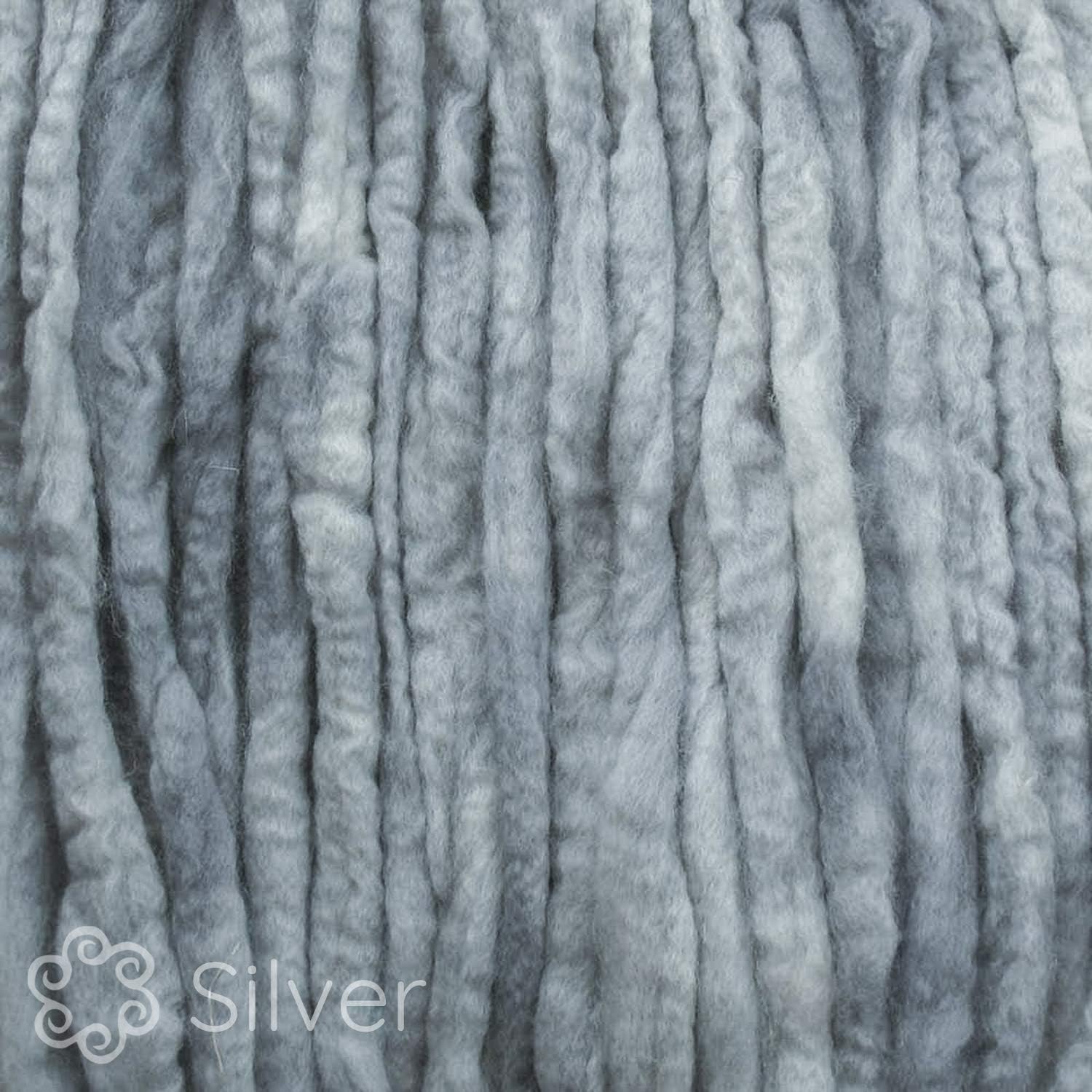 Wool Roving Hand Dyed. Super Soft BFL Combed Top Pre-Drafted for Easy Hand Spinning. Artisanal Craft Fiber ideal for Felting, Weaving, Wall Hangings and Embellishments. 4 Ounce. Silver