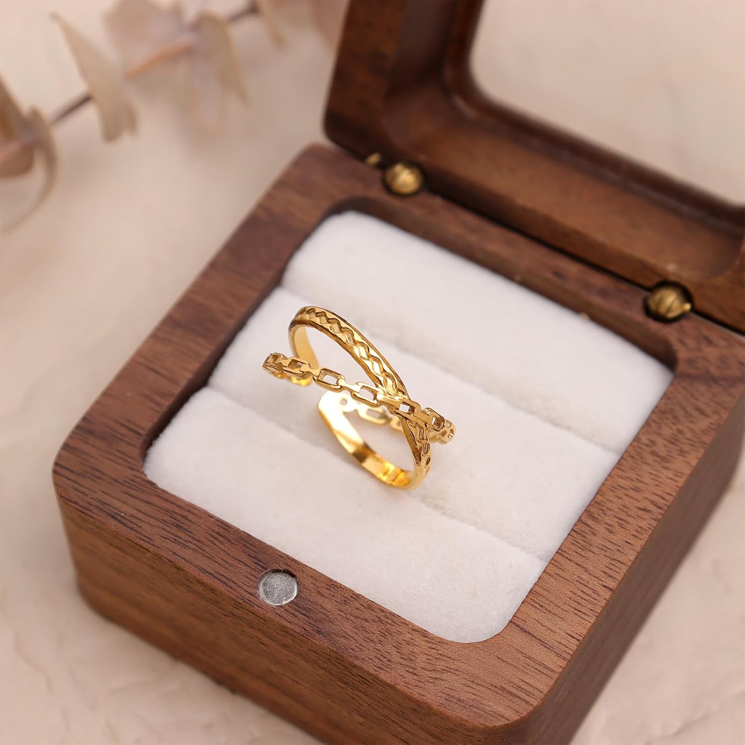 Gold Open Ring for Woman，Trendy Minimalist Hollowed Adjustable Finger Rings Prom Anniversary Fashion Jewelry Birthday Gift - Image 4