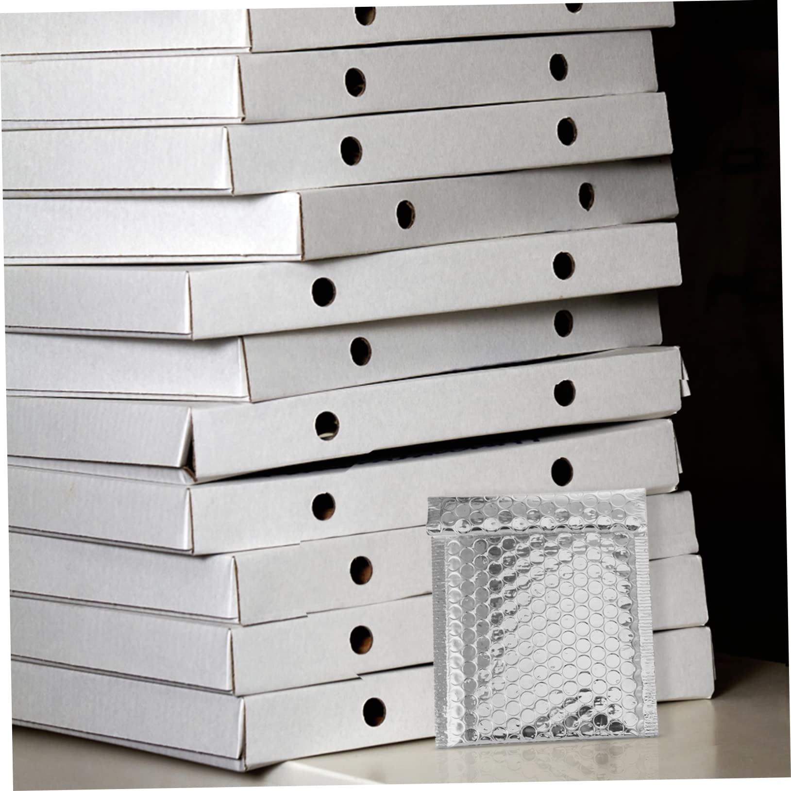 Buste Imbottite a Bolle D’aria Autosigillanti Argento 14x16 4 Cm, Confezione Da 100 Pezzi, Buste Per Spedizione Postale Leggere e Resistenti Per Ufficio, Negozio e Uso Casalingo