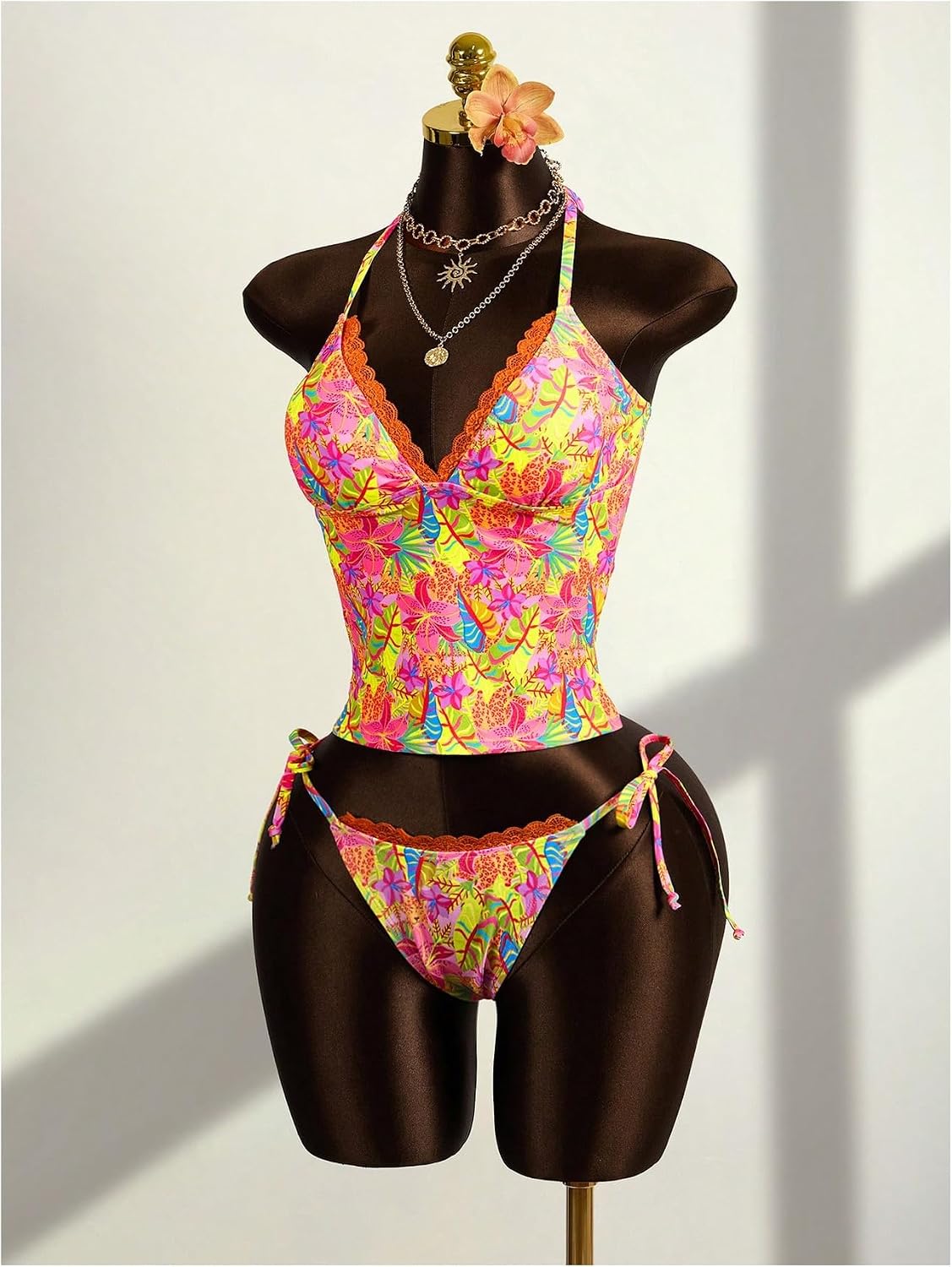 SweatyRocks Women's Tankini Swimsuit Lace Trim Floral Side Tie Thong Tankini Set Tropical Vacation Swimwear
