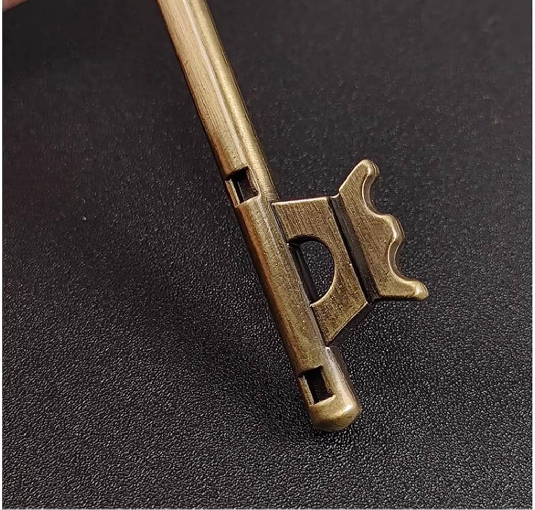 Amazon.co.jp: [PIANPIAN] 進撃の巨人 地下室の鍵 ネックレス エレン