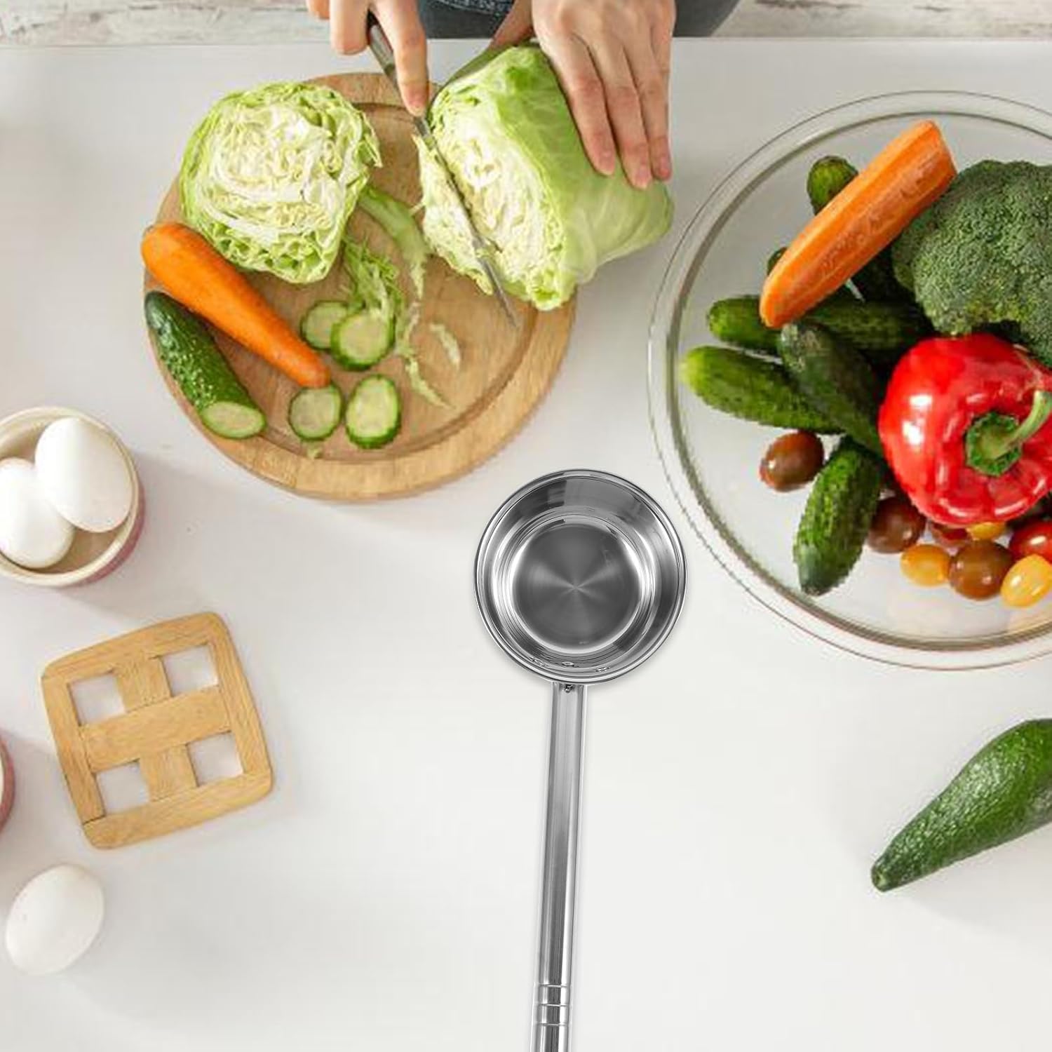 2Pcs Stainless Steel Long Handle Water Ladle Kitchen Soup Spoon Food Scoop Spoons for Cooking Serving Soups