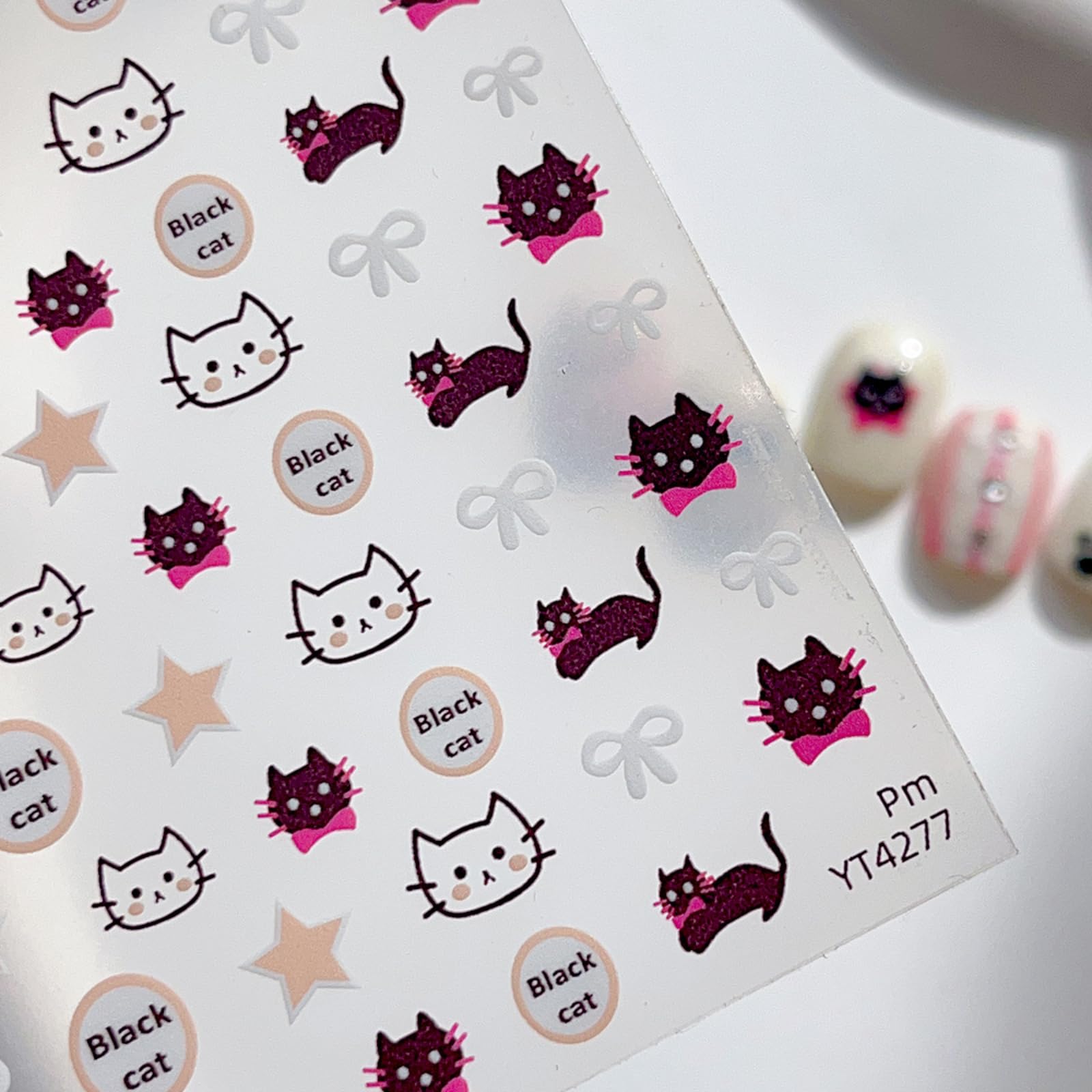 Amazon.co.jp: EZ PEACH ネイルシール 動物 猫 犬 白 黒 ヒョウ