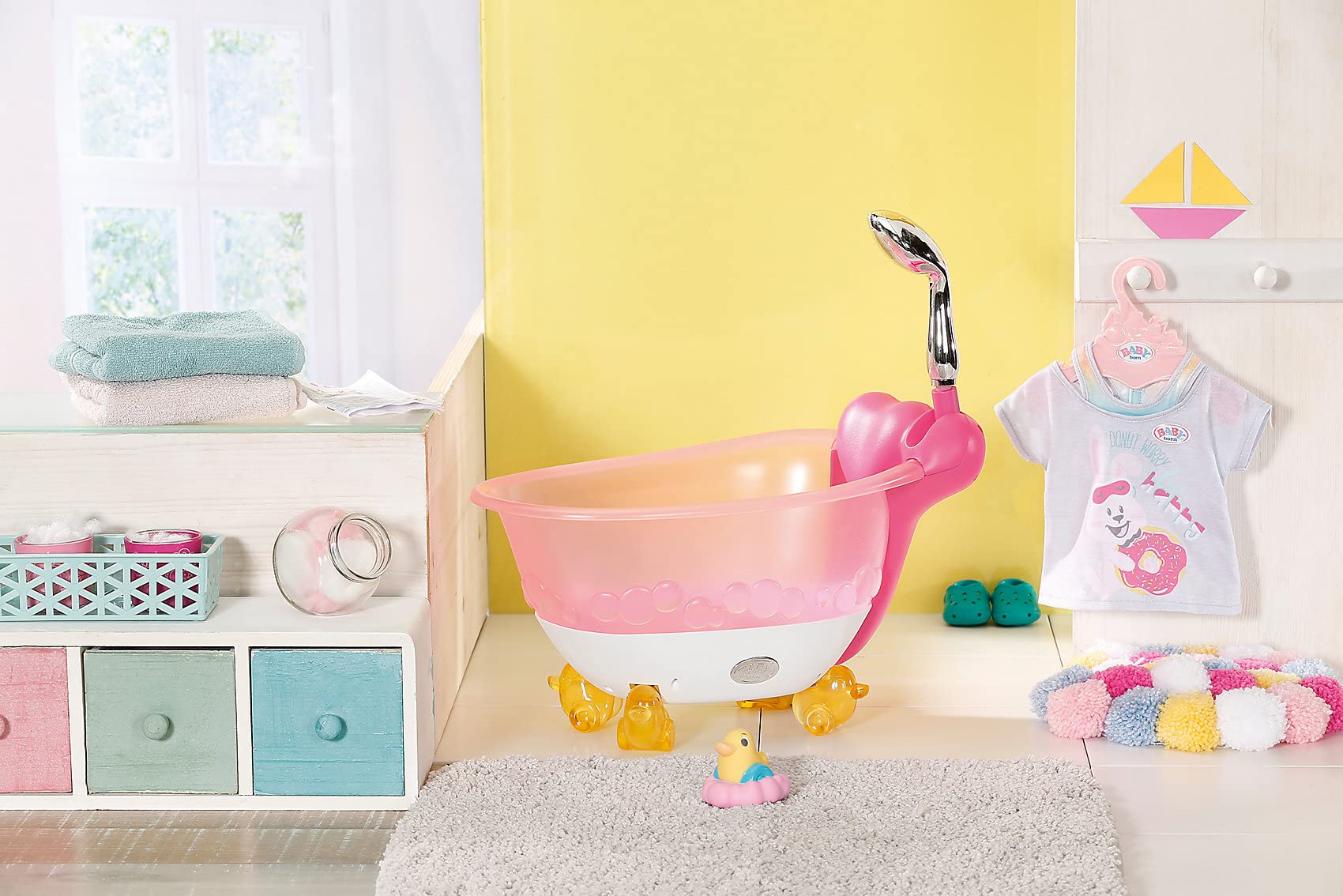BABY born Bañera con almohada en forma de corazón, Para manos pequeñas, Promueve la empatía y las habilidades sociales, Para niños a partir de 3 años, Incluye patito de goma