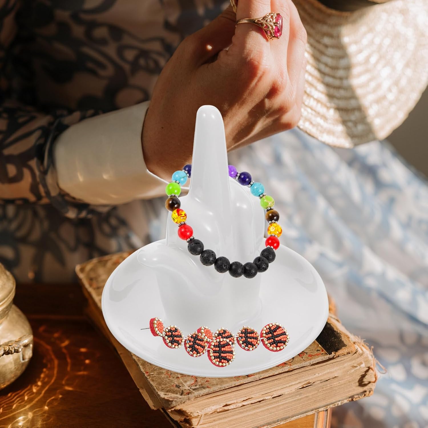 Abaodam Hand Ring Holder Ceramic Finger Jewelry Tray Hand Jewelry Display Stand for Bracelet Ring Watch Key Organizer White