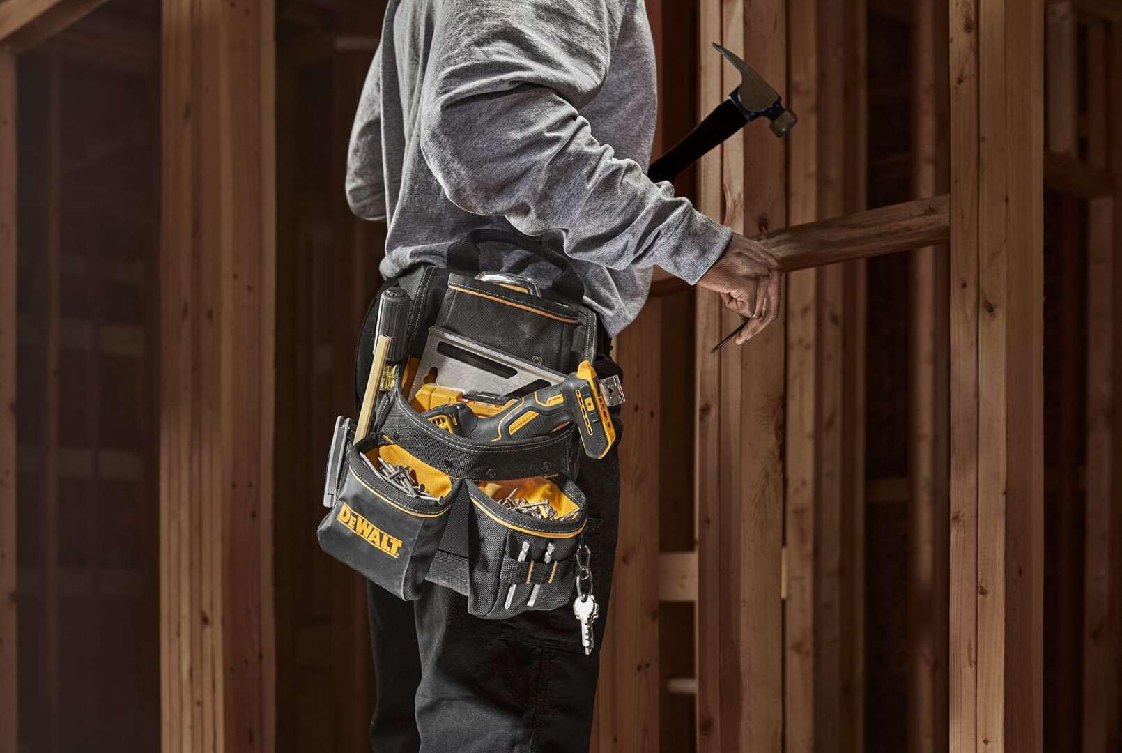 Dewalt DWST40201 13 Pocket Pro Nail Pouch con cintura
