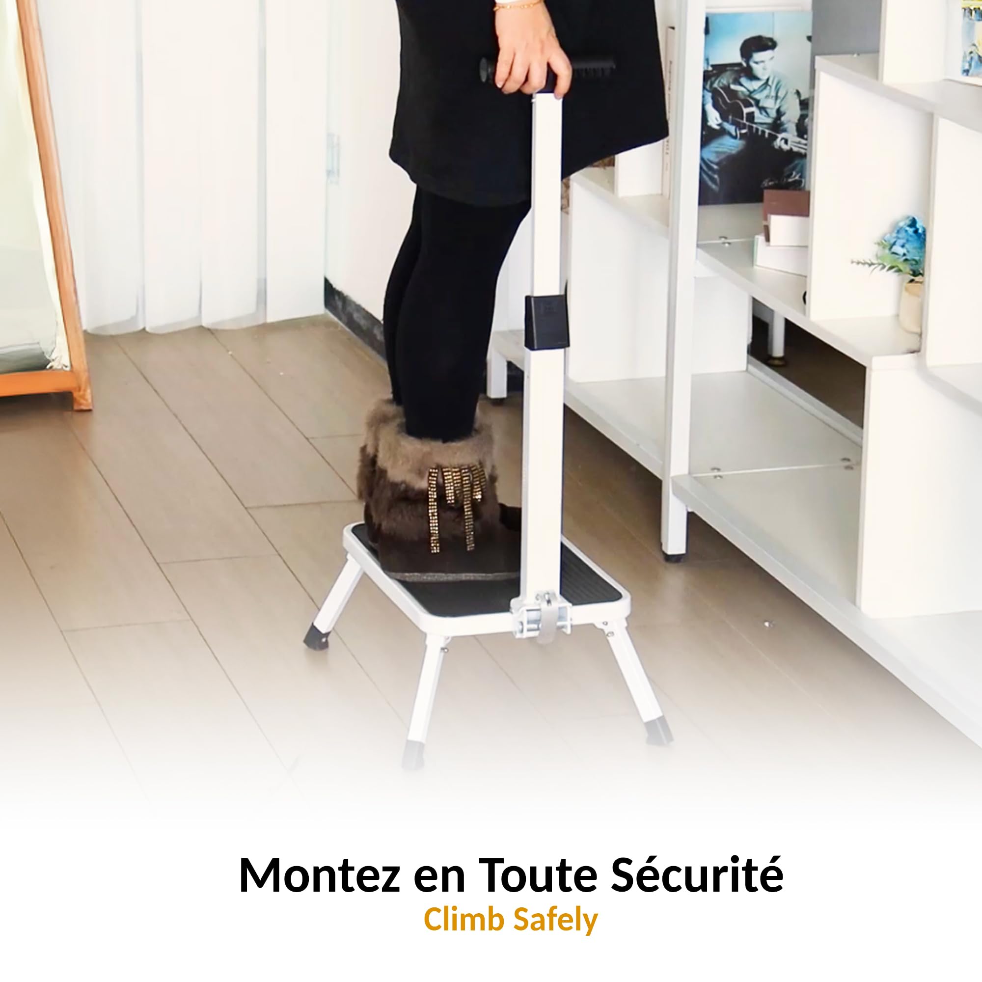 FISHTEC - Marchepied Sécurity + avec Barre D'appui - Grande Plateforme Antidérapante 38 x 26 cm - Pliage Ultra Plat - Hauteur 17 cm - Structure Acier Stable - Salle De Bain Cuisine Placard