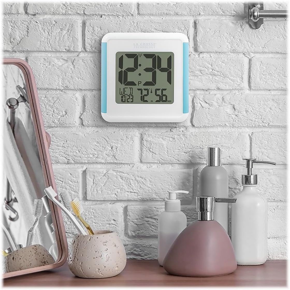La Crosse Technology 515-1912 Splash-Proof Shower Cube Atomic Clock with Temperature & Humidity