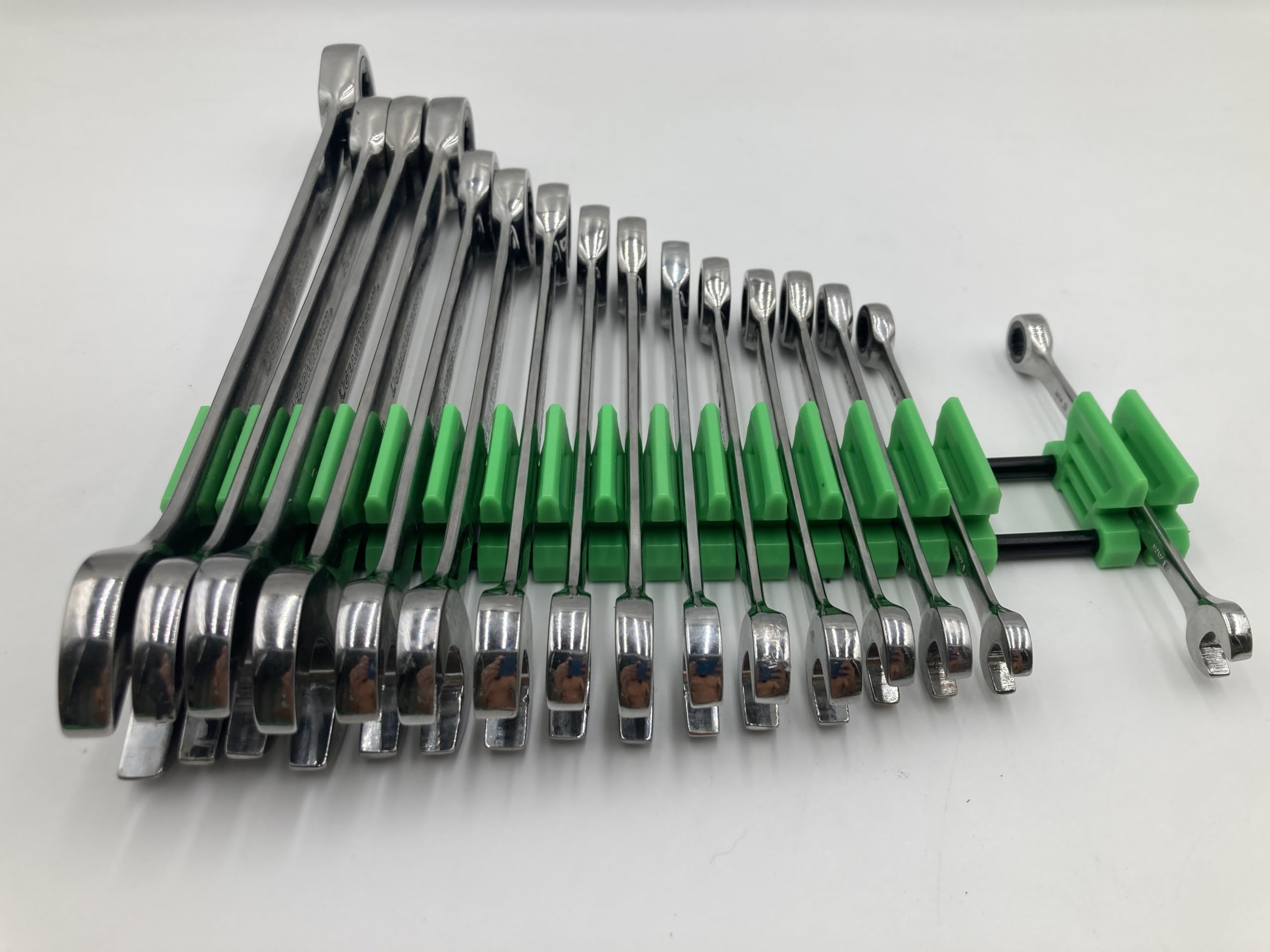 Alien Space Saver - Professional 42 Wrench Organizer Set - Black