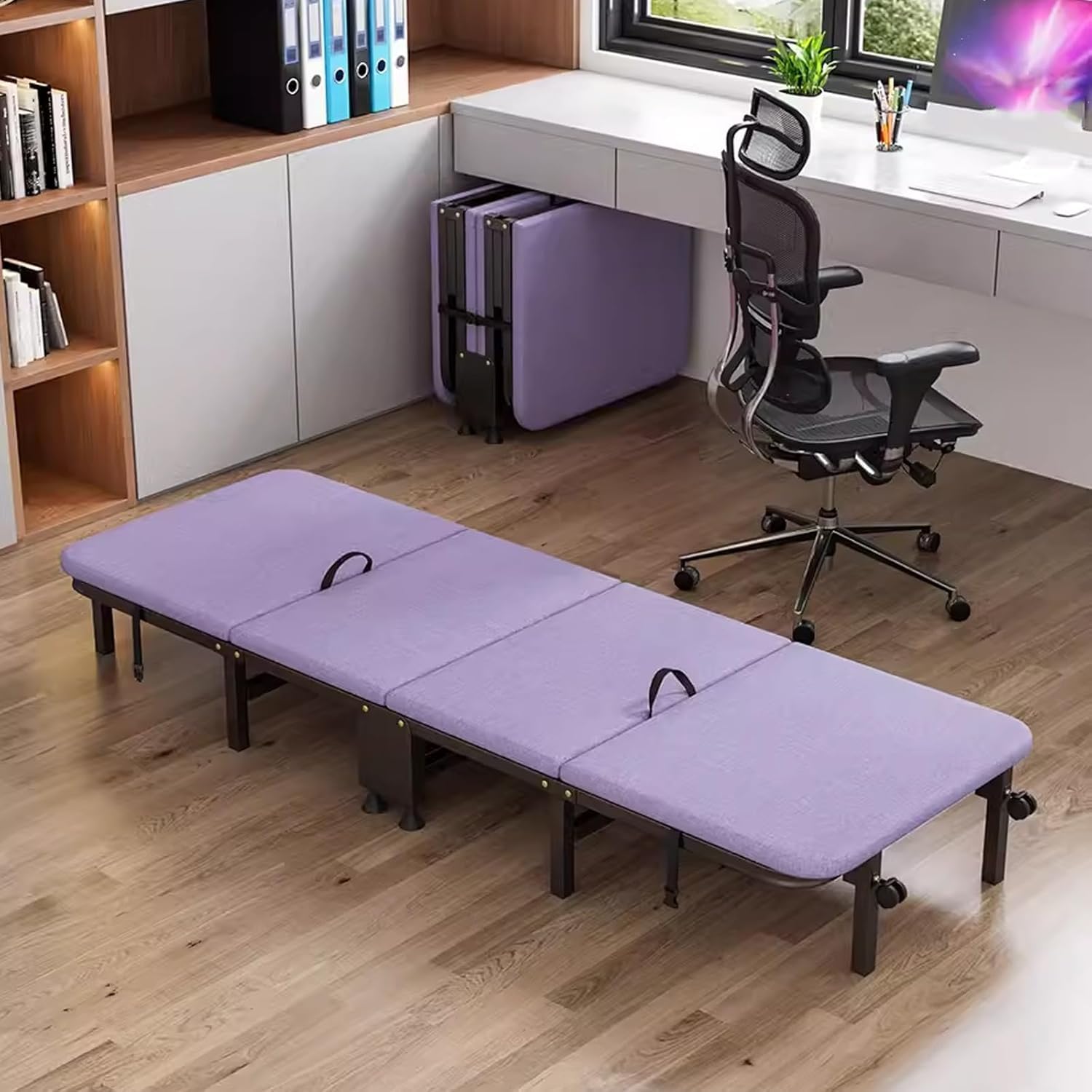 Comfortabel kampeerbed Opvouwbaar bed met matras Draagbaar campingbedje voor gasten met wielen Campingbed ondersteunt 331 lbs