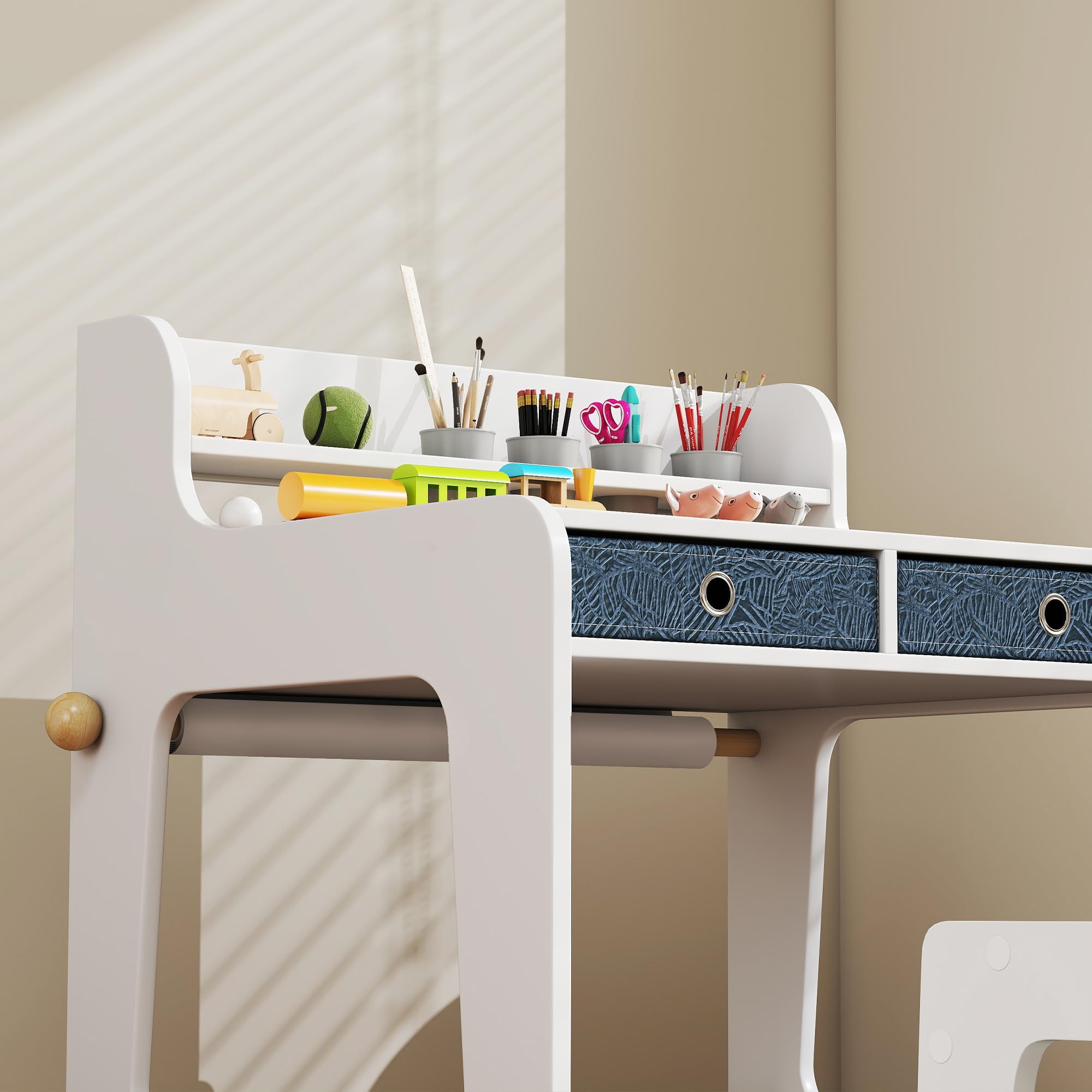 AIYAPLAY Bureau Enfant avec Chaise, Table avec 2 tiroirs en Tissu, étagère et Porte-gobelet, Blanc, pour 3-8 Ans