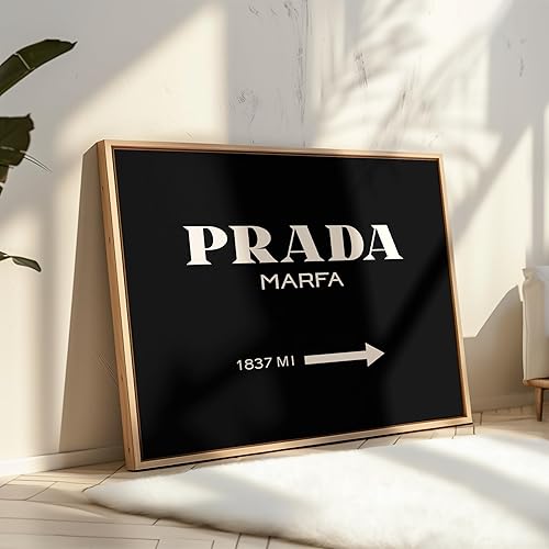 Miniatura 4 de Poster Master Póster de Prada  Impresión de signo Prada  Arte de moda  Regalo glamoroso para ella, mujeres, amantes de la moda  Decoración