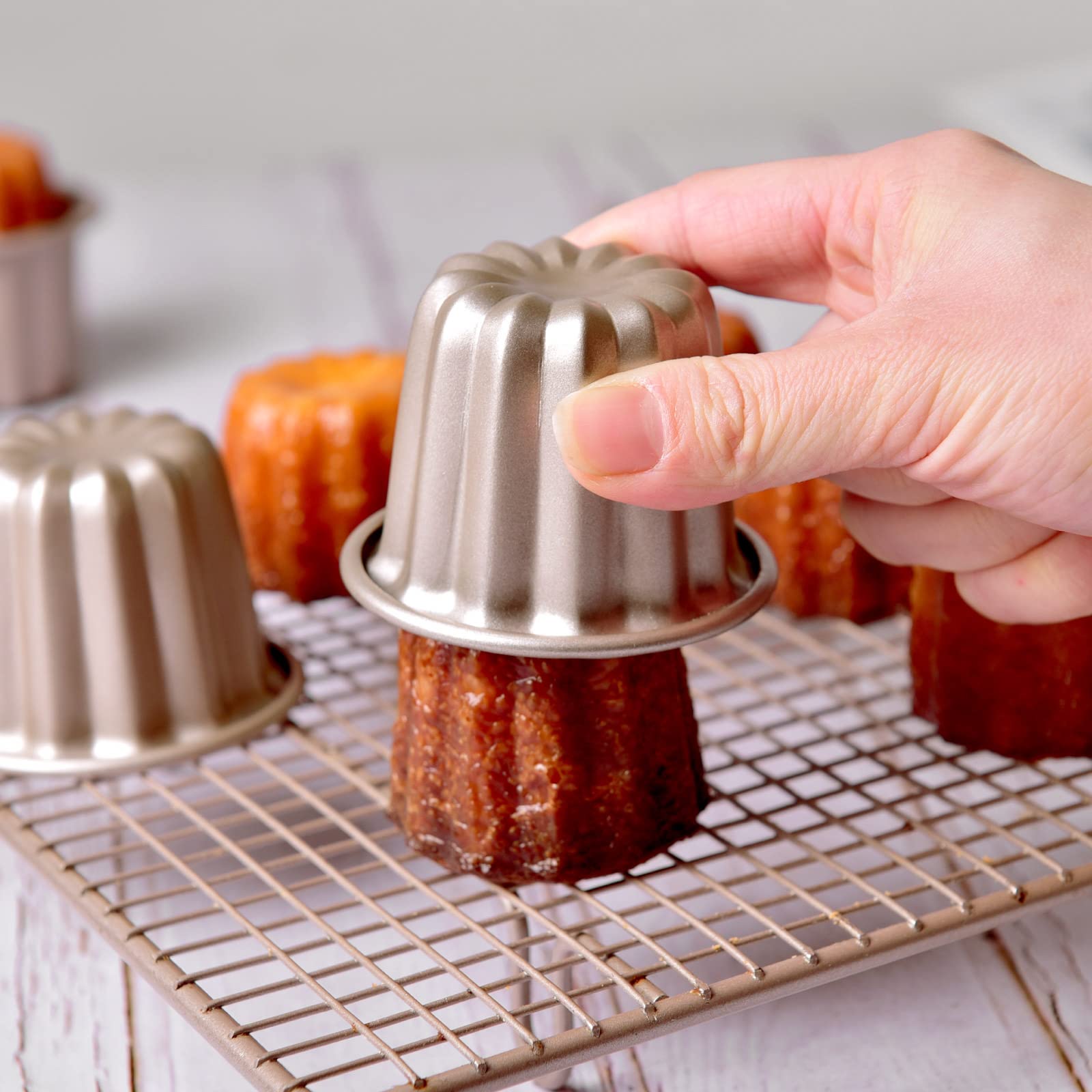 Amazon | SUNCITY カヌレ型 ケーキ型 (カネール4個) | SUNCITY