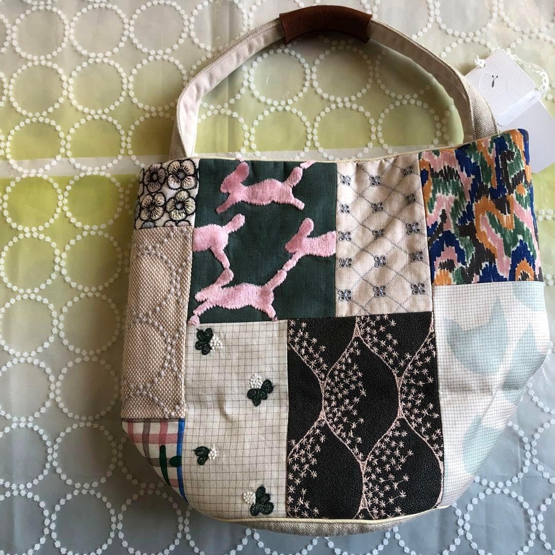 ミナペルホネン ピースエッグバッグ light mix