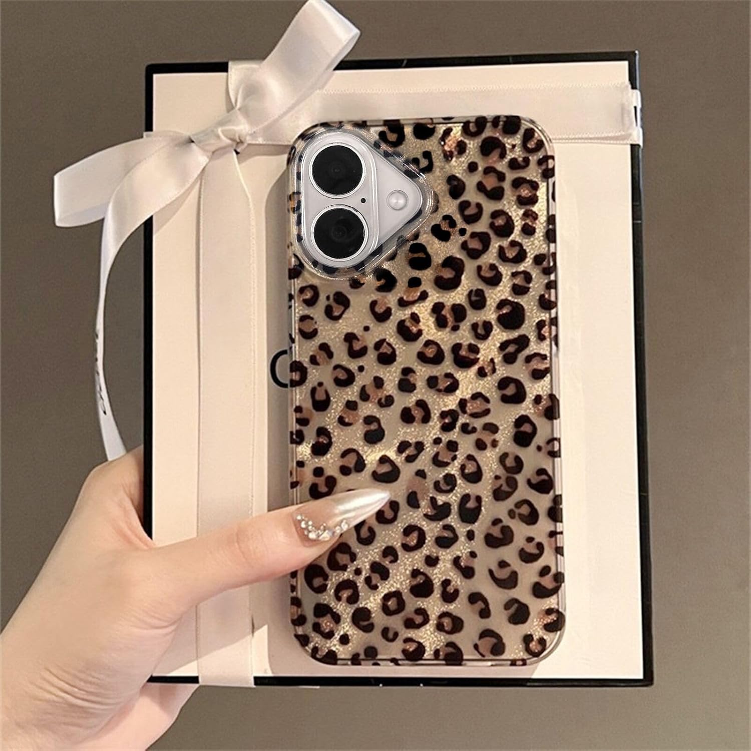 Coque iPhone 16 souple paillettes léopard vintage | France Coques