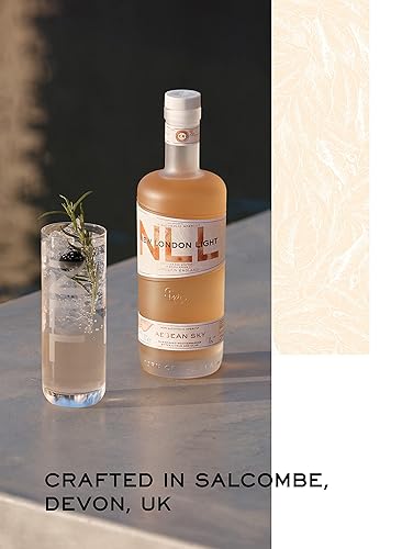 Miniatura 2 de New London Light 'Aegean Sky' 0% Aperitivo sin alcohol, 70cl Sabores cítricos amargos, aceitunas y mediterráneos  Hecho en Inglaterra