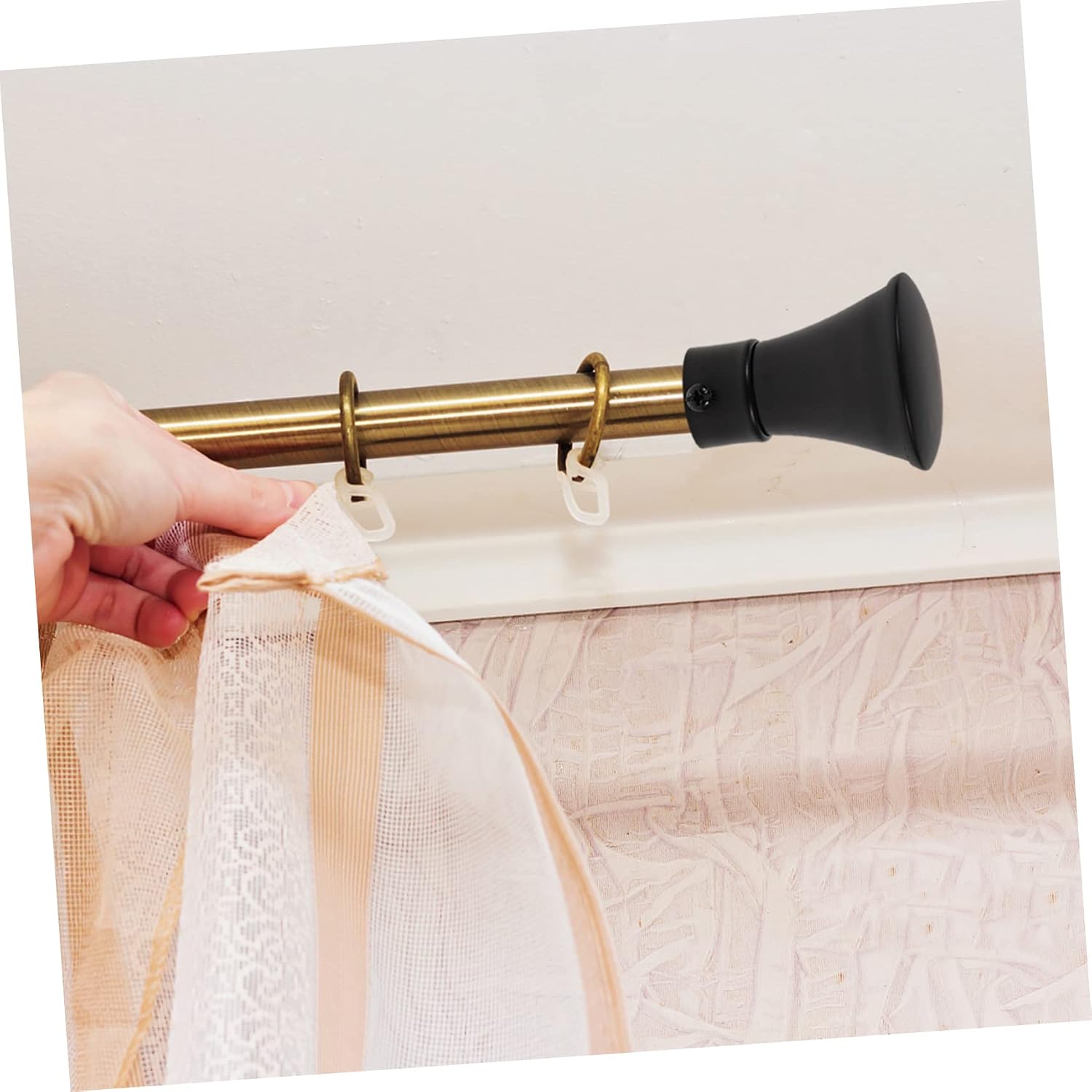 Cabilock 2sets Curtain Rod End Caps Black Iron Decorative Finials Warmth Comfort Reusable Fade-Resistant 2pcs*2