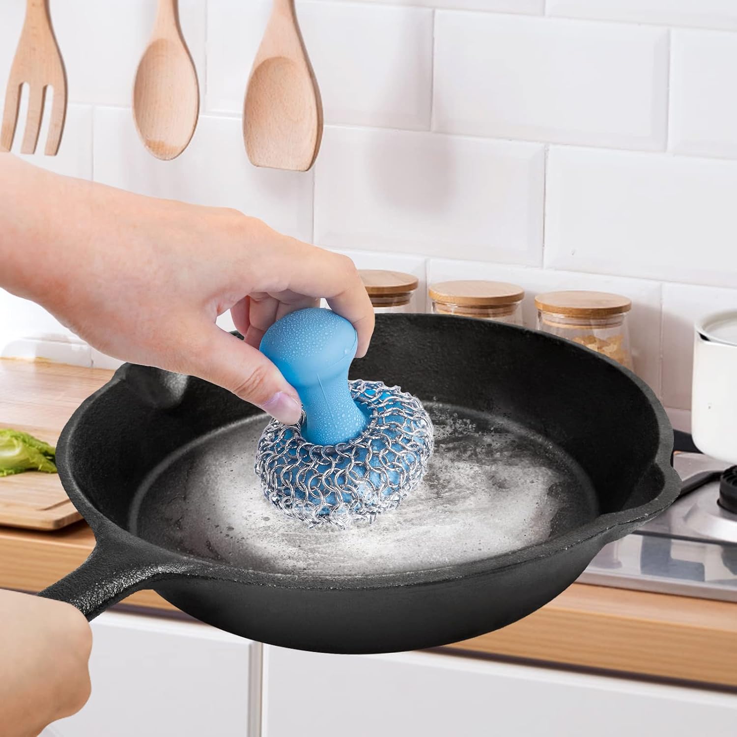 Cast Iron Scrubber | Dish Scrub Brush | 316 Cast Iron Cleaner Chainmail Scrubber for Cast Iron Pan Skillet Cleaner - Dish Scouring Pad Dishwasher Safe Cleaning Kit (Blue, 1 Scrubber + 1 Scraper)