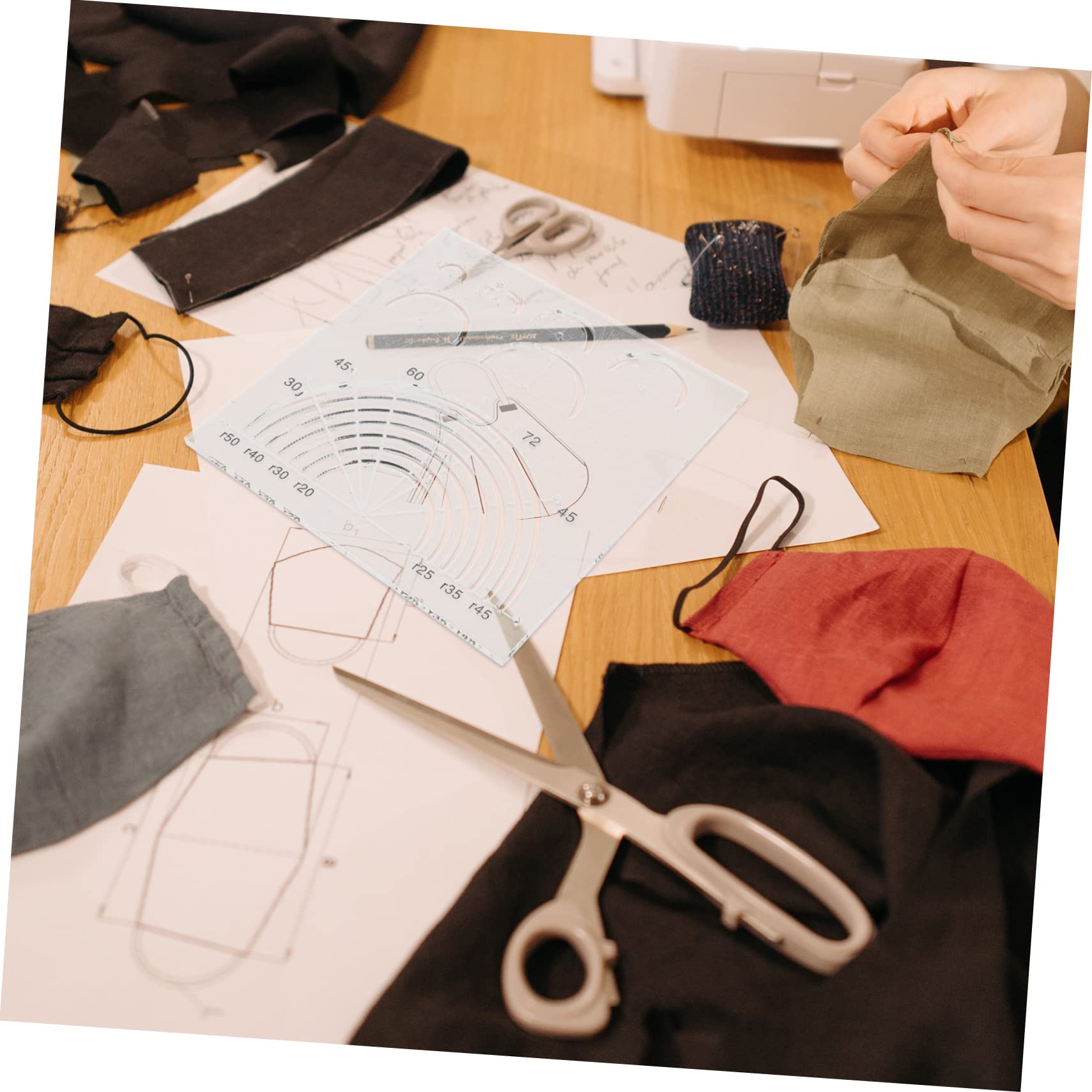 OSALADI 4 Pezzi Set Modello Trapuntato Governate Kit Sovrani Trapunti Cerchio Forniture Trapuntanti Ricamo Quilting Quilters Misurazione Tessuto Righello Per Cucire Trasparente Acrilico