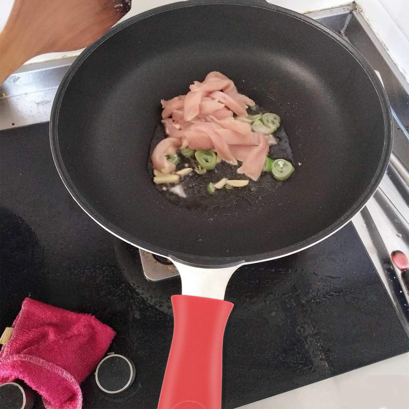 2 Pezzi Impugnatura Manico Pentola In Silicone – Protezione Triangolare Antiscivolo E Anticalore Per Cucina E BBQ